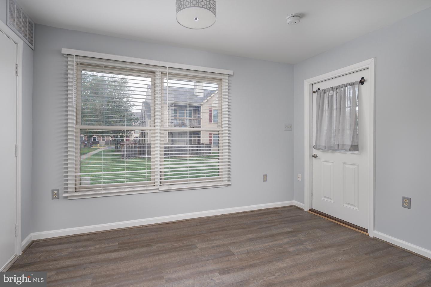 10545 STONINGTON LN, MANASSAS, Virginia 20109, 2 Bedrooms Bedrooms, ,2 BathroomsBathrooms,Residential,For sale,10545 STONINGTON LN,VAPW2099858 MLS # VAPW2099858