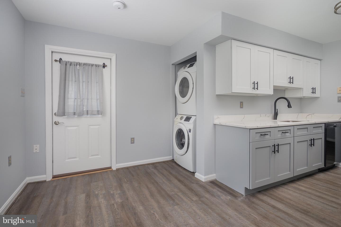 10545 STONINGTON LN, MANASSAS, Virginia 20109, 2 Bedrooms Bedrooms, ,2 BathroomsBathrooms,Residential,For sale,10545 STONINGTON LN,VAPW2099858 MLS # VAPW2099858