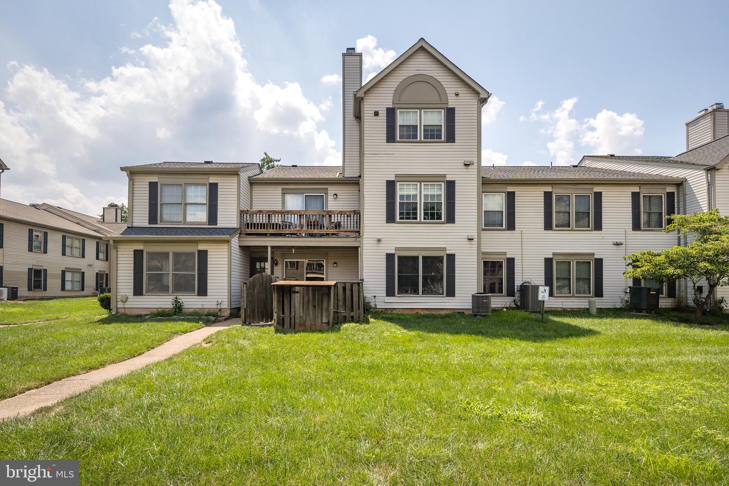 10545 STONINGTON LN, MANASSAS, Virginia 20109, 2 Bedrooms Bedrooms, ,2 BathroomsBathrooms,Residential,For sale,10545 STONINGTON LN,VAPW2099858 MLS # VAPW2099858