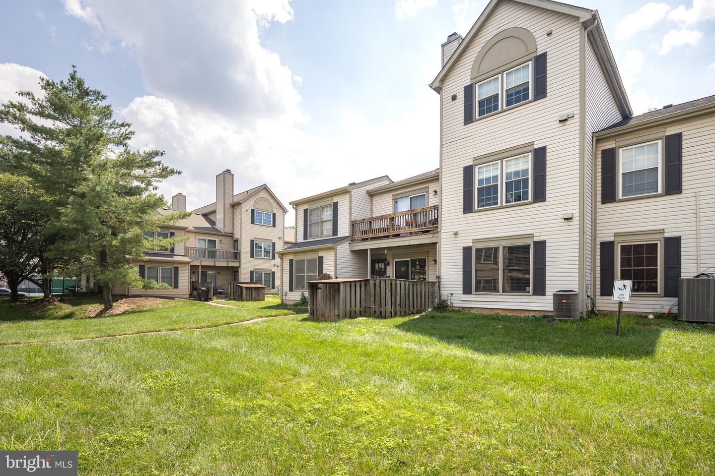 10545 STONINGTON LN, MANASSAS, Virginia 20109, 2 Bedrooms Bedrooms, ,2 BathroomsBathrooms,Residential,For sale,10545 STONINGTON LN,VAPW2099858 MLS # VAPW2099858