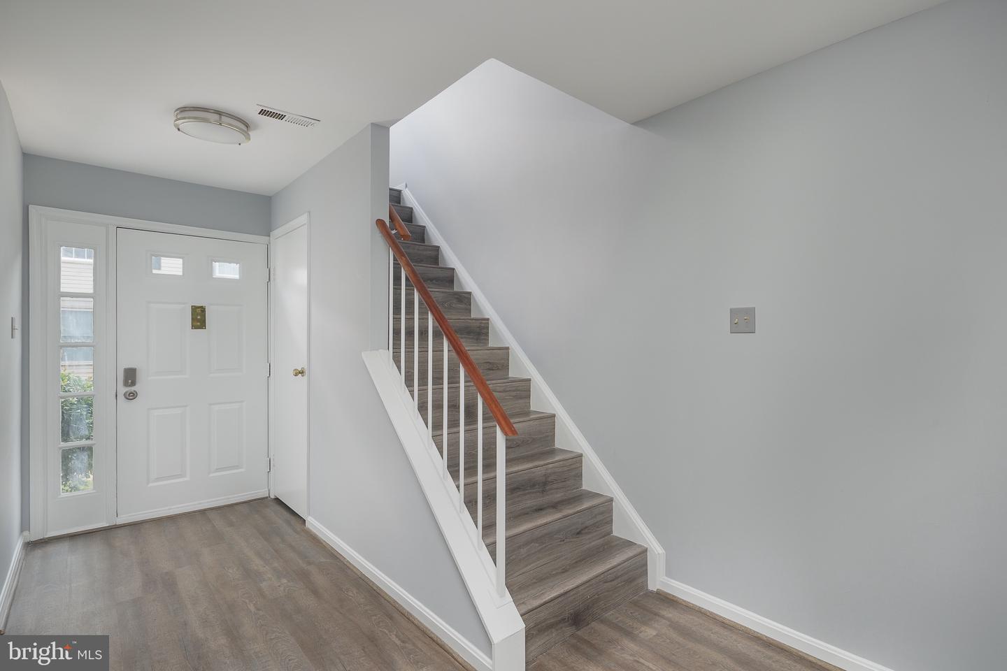 10545 STONINGTON LN, MANASSAS, Virginia 20109, 2 Bedrooms Bedrooms, ,2 BathroomsBathrooms,Residential,For sale,10545 STONINGTON LN,VAPW2099858 MLS # VAPW2099858
