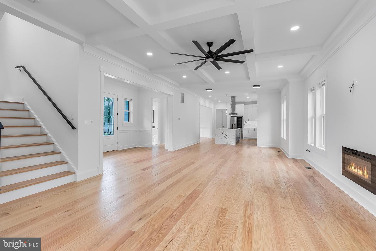 2817 DEREK RD, ALEXANDRIA, Virginia 22306, 6 Bedrooms Bedrooms, ,5 BathroomsBathrooms,Residential,For sale,2817 DEREK RD,VAFX2257250 MLS # VAFX2257250