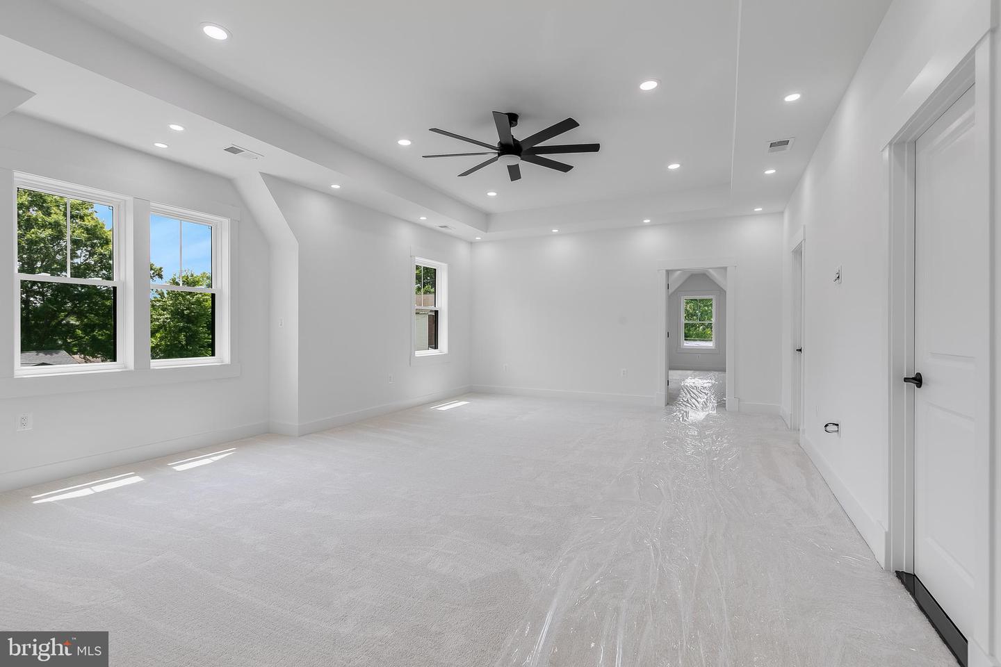 2817 DEREK RD, ALEXANDRIA, Virginia 22306, 6 Bedrooms Bedrooms, ,5 BathroomsBathrooms,Residential,For sale,2817 DEREK RD,VAFX2257250 MLS # VAFX2257250