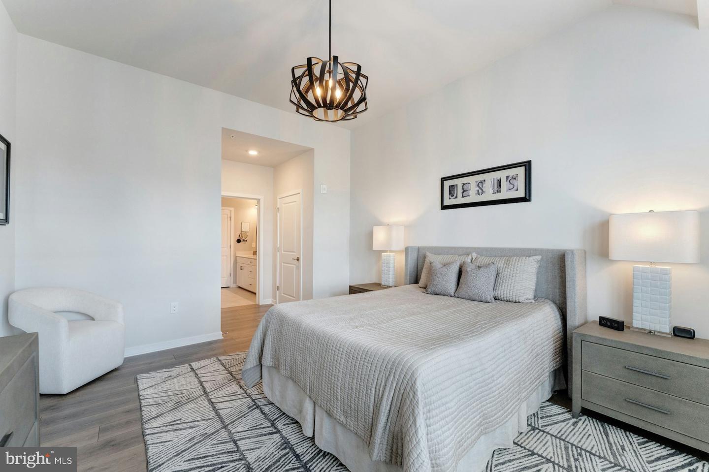750 MOUNT AIRY TER NE #402, LEESBURG, Virginia 20176, 2 Bedrooms Bedrooms, ,2 BathroomsBathrooms,Residential,For sale,750 MOUNT AIRY TER NE #402,VALO2103068 MLS # VALO2103068