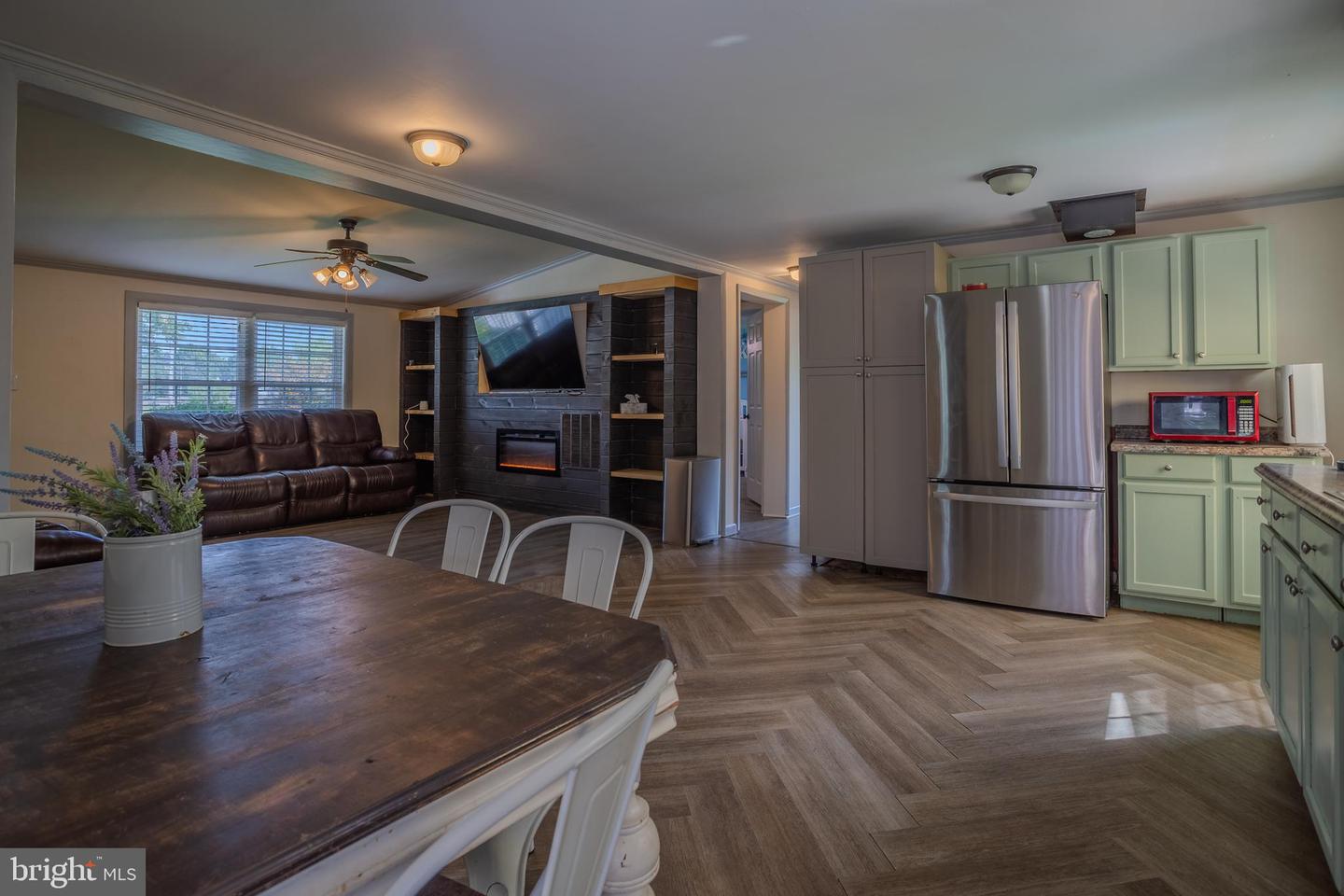 109 LAKE SEVER DR, WINCHESTER, Virginia 22603, 3 Bedrooms Bedrooms, ,2 BathroomsBathrooms,Residential,For sale,109 LAKE SEVER DR,VAFV2035644 MLS # VAFV2035644
