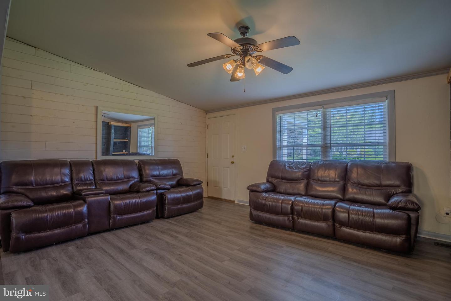 109 LAKE SEVER DR, WINCHESTER, Virginia 22603, 3 Bedrooms Bedrooms, ,2 BathroomsBathrooms,Residential,For sale,109 LAKE SEVER DR,VAFV2035644 MLS # VAFV2035644