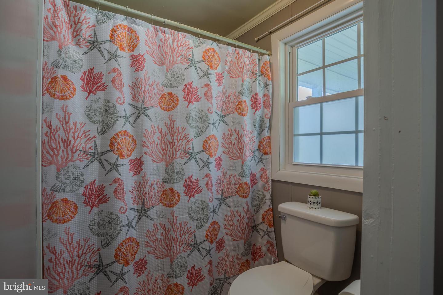 109 LAKE SEVER DR, WINCHESTER, Virginia 22603, 3 Bedrooms Bedrooms, ,2 BathroomsBathrooms,Residential,For sale,109 LAKE SEVER DR,VAFV2035644 MLS # VAFV2035644
