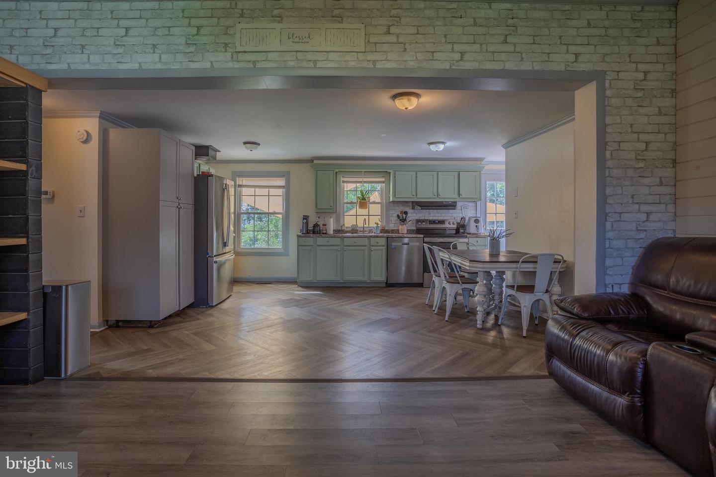 109 LAKE SEVER DR, WINCHESTER, Virginia 22603, 3 Bedrooms Bedrooms, ,2 BathroomsBathrooms,Residential,For sale,109 LAKE SEVER DR,VAFV2035644 MLS # VAFV2035644