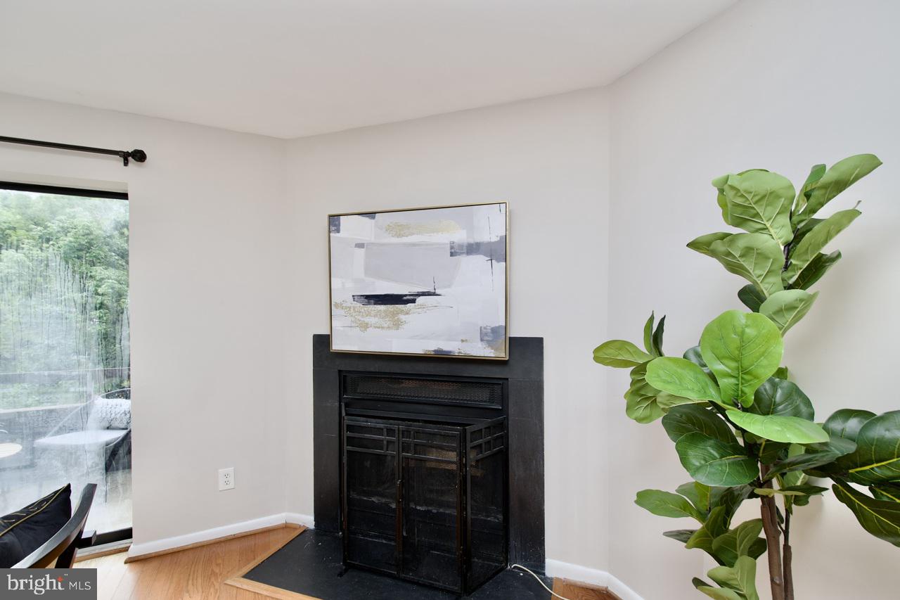 3081 HAWTHORNE DR NE #3081, WASHINGTON, District Of Columbia 20017, 2 Bedrooms Bedrooms, ,2 BathroomsBathrooms,Residential,For sale,3081 HAWTHORNE DR NE #3081,DCDC2211992 MLS # DCDC2211992
