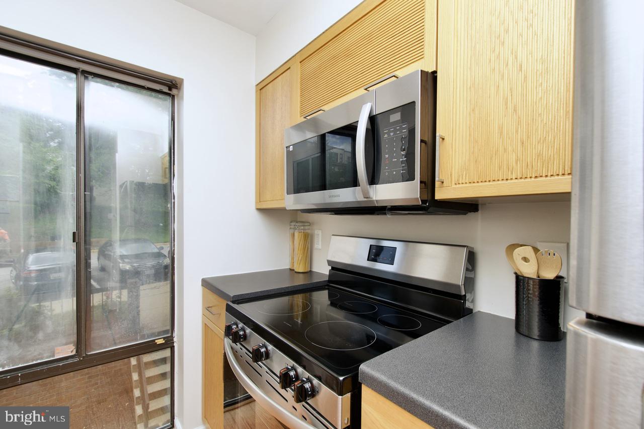 3081 HAWTHORNE DR NE #3081, WASHINGTON, District Of Columbia 20017, 2 Bedrooms Bedrooms, ,2 BathroomsBathrooms,Residential,For sale,3081 HAWTHORNE DR NE #3081,DCDC2211992 MLS # DCDC2211992