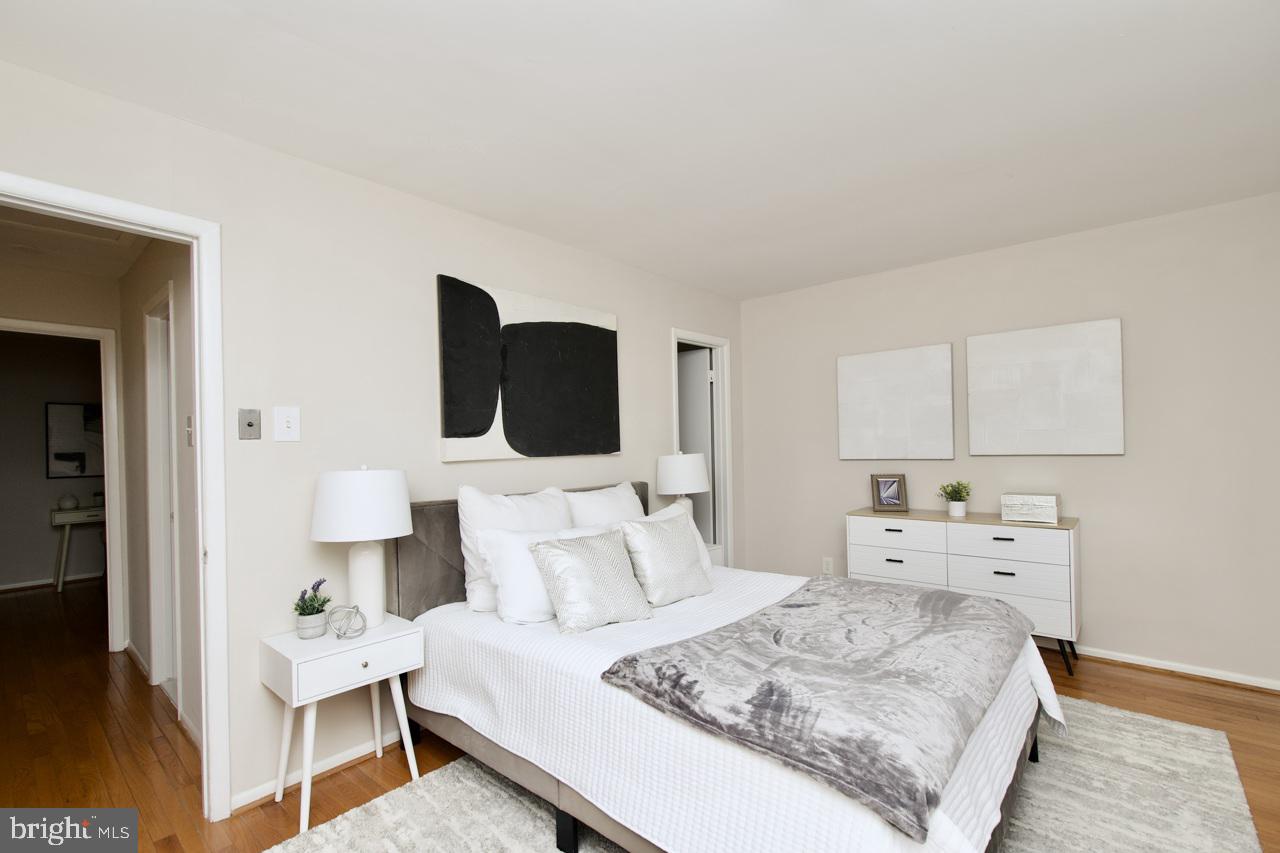 3081 HAWTHORNE DR NE #3081, WASHINGTON, District Of Columbia 20017, 2 Bedrooms Bedrooms, ,2 BathroomsBathrooms,Residential,For sale,3081 HAWTHORNE DR NE #3081,DCDC2211992 MLS # DCDC2211992