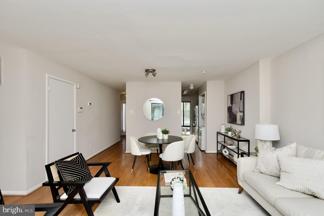 3081 HAWTHORNE DR NE #3081, WASHINGTON, District Of Columbia 20017, 2 Bedrooms Bedrooms, ,2 BathroomsBathrooms,Residential,For sale,3081 HAWTHORNE DR NE #3081,DCDC2211992 MLS # DCDC2211992