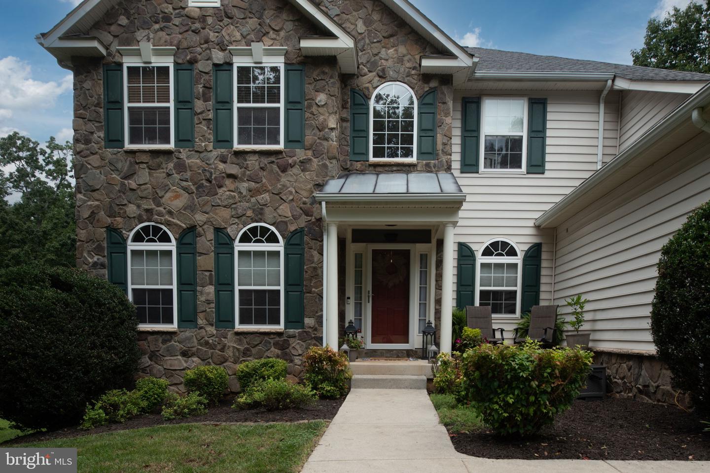 564 GENTLE BREEZE CIR, FREDERICKSBURG, Virginia 22406, 5 Bedrooms Bedrooms, ,3 BathroomsBathrooms,Residential,For sale,564 GENTLE BREEZE CIR,VAST2041104 MLS # VAST2041104