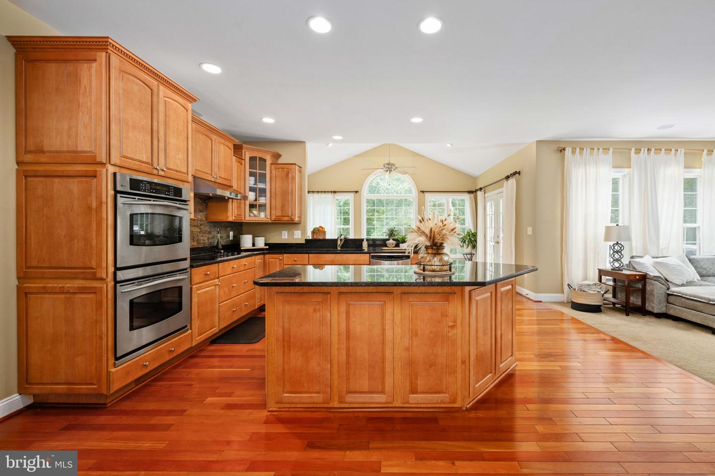 564 GENTLE BREEZE CIR, FREDERICKSBURG, Virginia 22406, 5 Bedrooms Bedrooms, ,3 BathroomsBathrooms,Residential,For sale,564 GENTLE BREEZE CIR,VAST2041104 MLS # VAST2041104