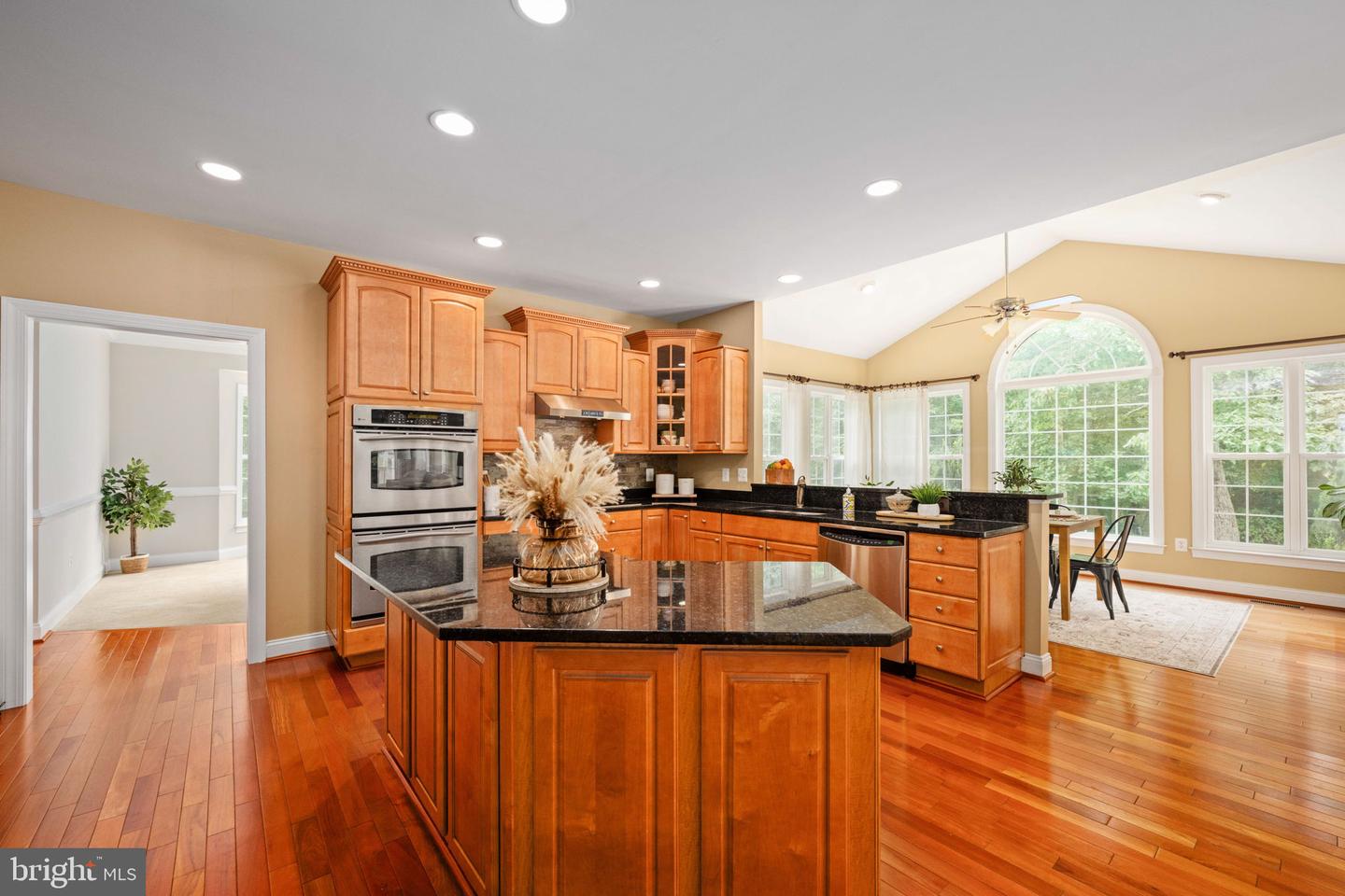 564 GENTLE BREEZE CIR, FREDERICKSBURG, Virginia 22406, 5 Bedrooms Bedrooms, ,3 BathroomsBathrooms,Residential,For sale,564 GENTLE BREEZE CIR,VAST2041104 MLS # VAST2041104