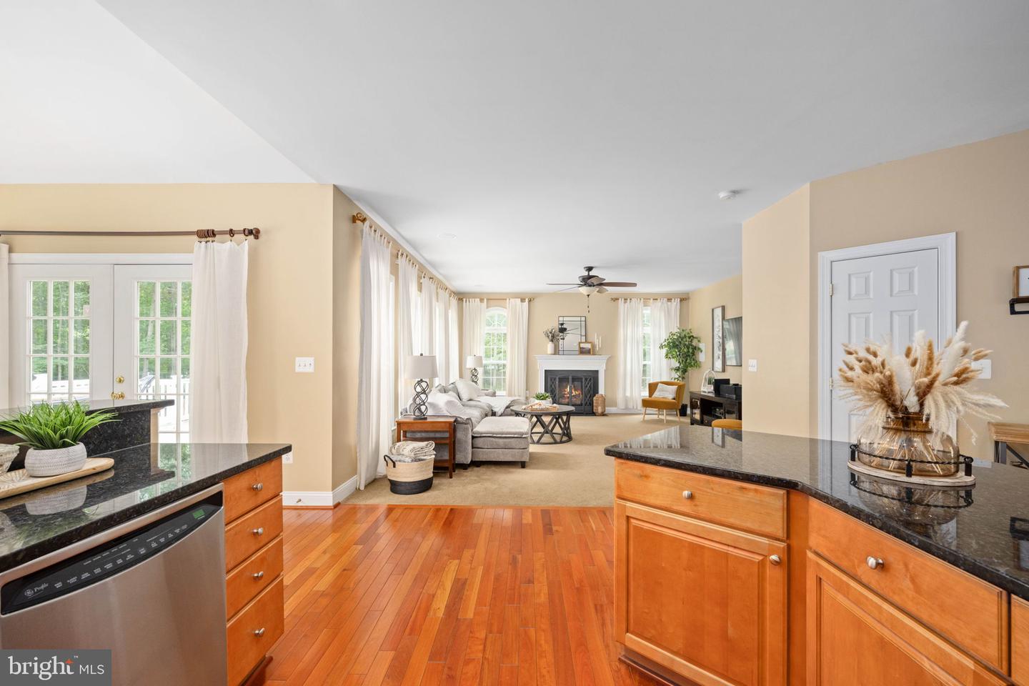 564 GENTLE BREEZE CIR, FREDERICKSBURG, Virginia 22406, 5 Bedrooms Bedrooms, ,3 BathroomsBathrooms,Residential,For sale,564 GENTLE BREEZE CIR,VAST2041104 MLS # VAST2041104