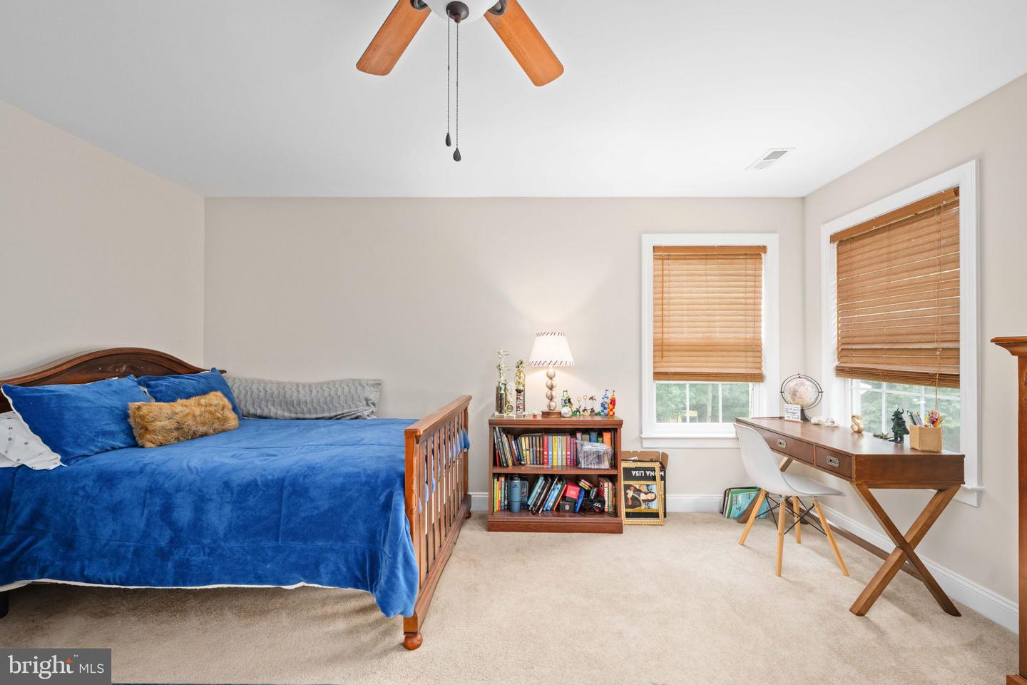 564 GENTLE BREEZE CIR, FREDERICKSBURG, Virginia 22406, 5 Bedrooms Bedrooms, ,3 BathroomsBathrooms,Residential,For sale,564 GENTLE BREEZE CIR,VAST2041104 MLS # VAST2041104