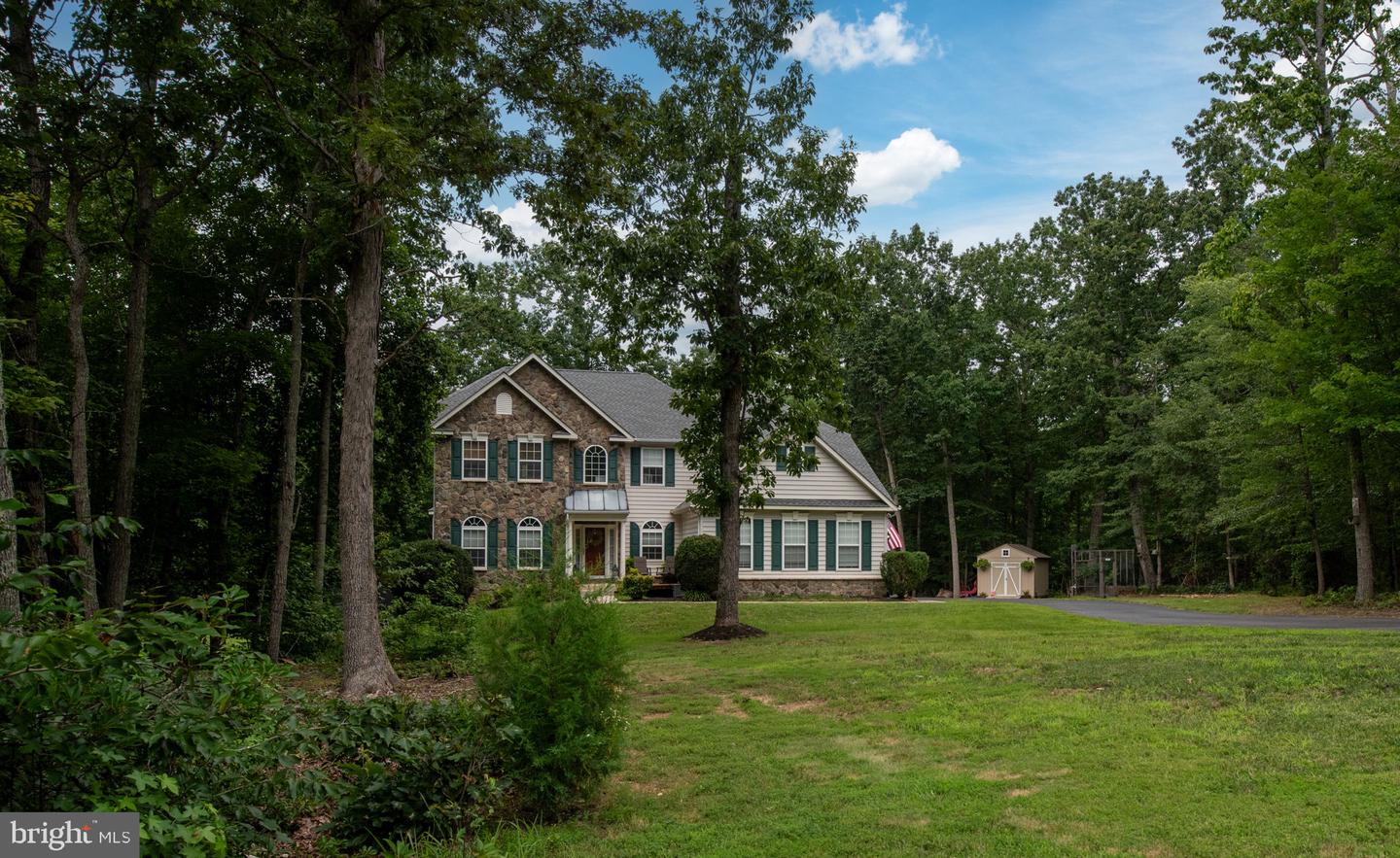 564 GENTLE BREEZE CIR, FREDERICKSBURG, Virginia 22406, 5 Bedrooms Bedrooms, ,3 BathroomsBathrooms,Residential,For sale,564 GENTLE BREEZE CIR,VAST2041104 MLS # VAST2041104