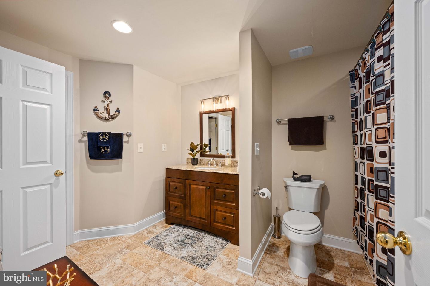 564 GENTLE BREEZE CIR, FREDERICKSBURG, Virginia 22406, 5 Bedrooms Bedrooms, ,3 BathroomsBathrooms,Residential,For sale,564 GENTLE BREEZE CIR,VAST2041104 MLS # VAST2041104