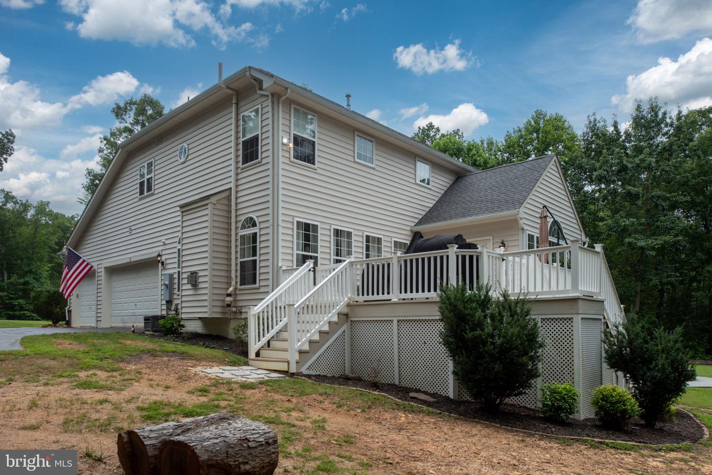 564 GENTLE BREEZE CIR, FREDERICKSBURG, Virginia 22406, 5 Bedrooms Bedrooms, ,3 BathroomsBathrooms,Residential,For sale,564 GENTLE BREEZE CIR,VAST2041104 MLS # VAST2041104