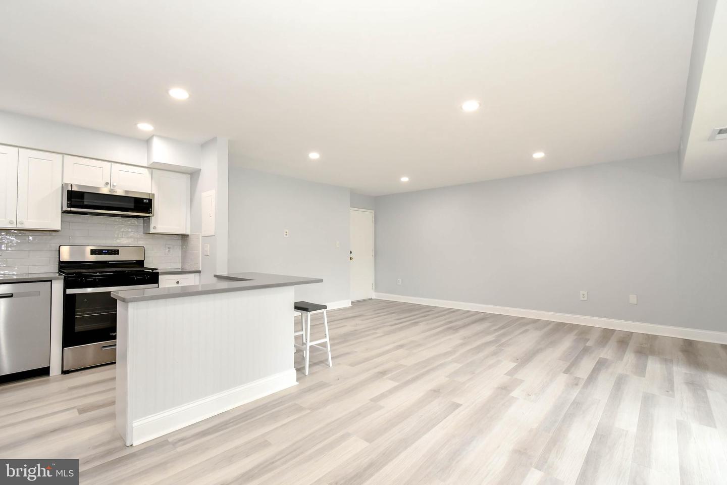 7841 ENOLA #TA7, MCLEAN, Virginia 22102, 2 Bedrooms Bedrooms, ,2 BathroomsBathrooms,Residential,For sale,7841 ENOLA #TA7,VAFX2257502 MLS # VAFX2257502
