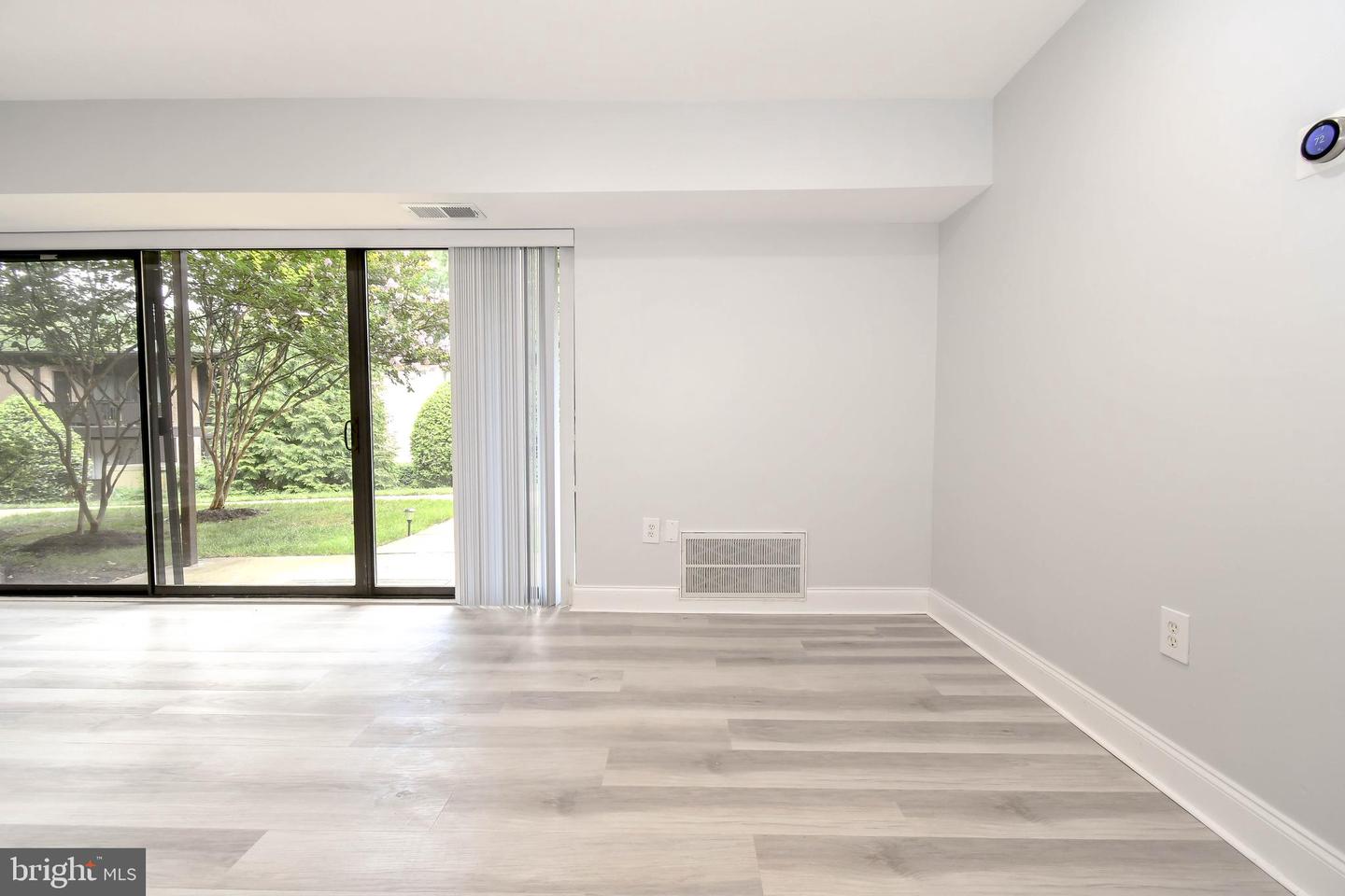 7841 ENOLA #TA7, MCLEAN, Virginia 22102, 2 Bedrooms Bedrooms, ,2 BathroomsBathrooms,Residential,For sale,7841 ENOLA #TA7,VAFX2257502 MLS # VAFX2257502