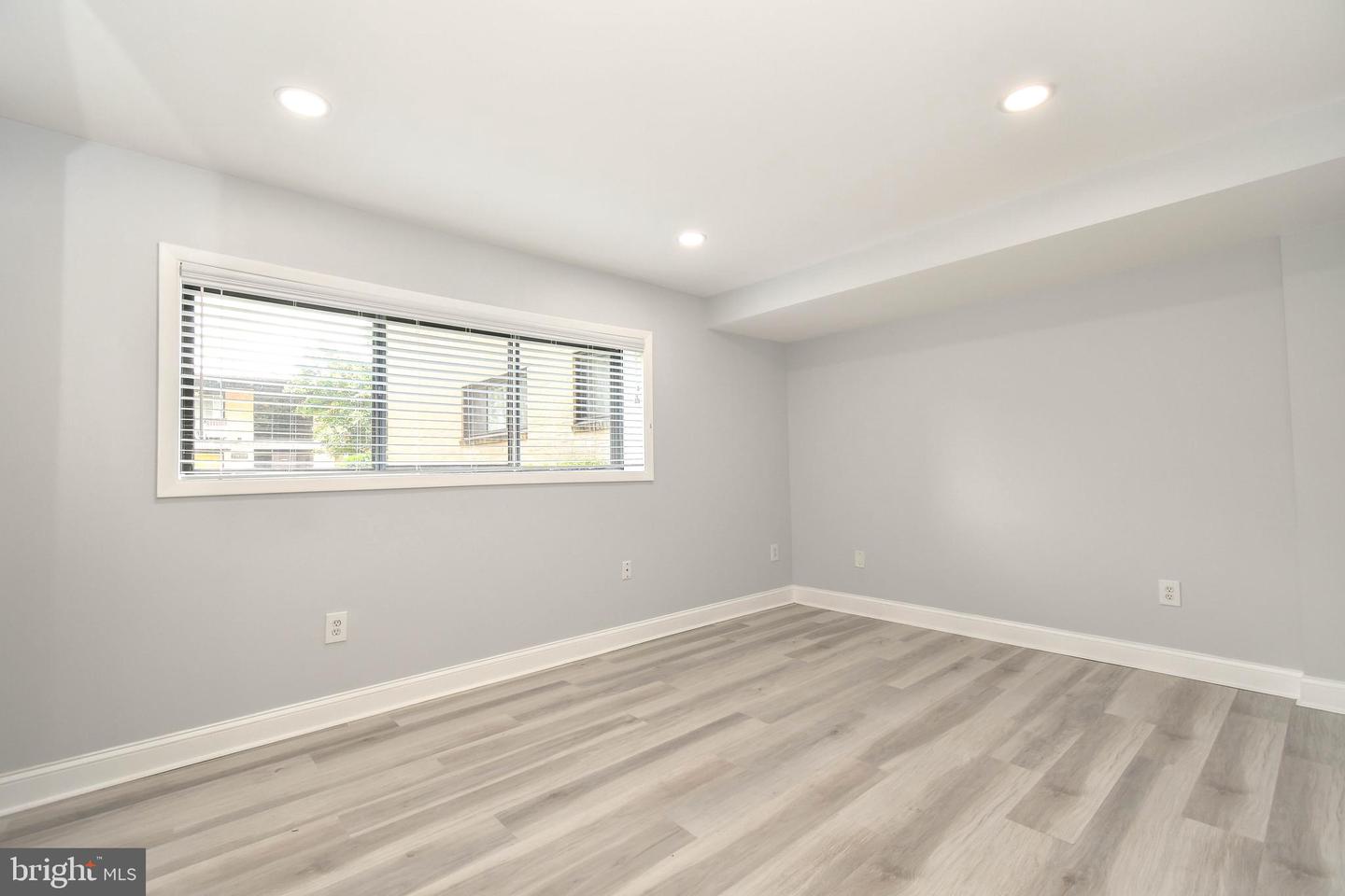 7841 ENOLA #TA7, MCLEAN, Virginia 22102, 2 Bedrooms Bedrooms, ,2 BathroomsBathrooms,Residential,For sale,7841 ENOLA #TA7,VAFX2257502 MLS # VAFX2257502