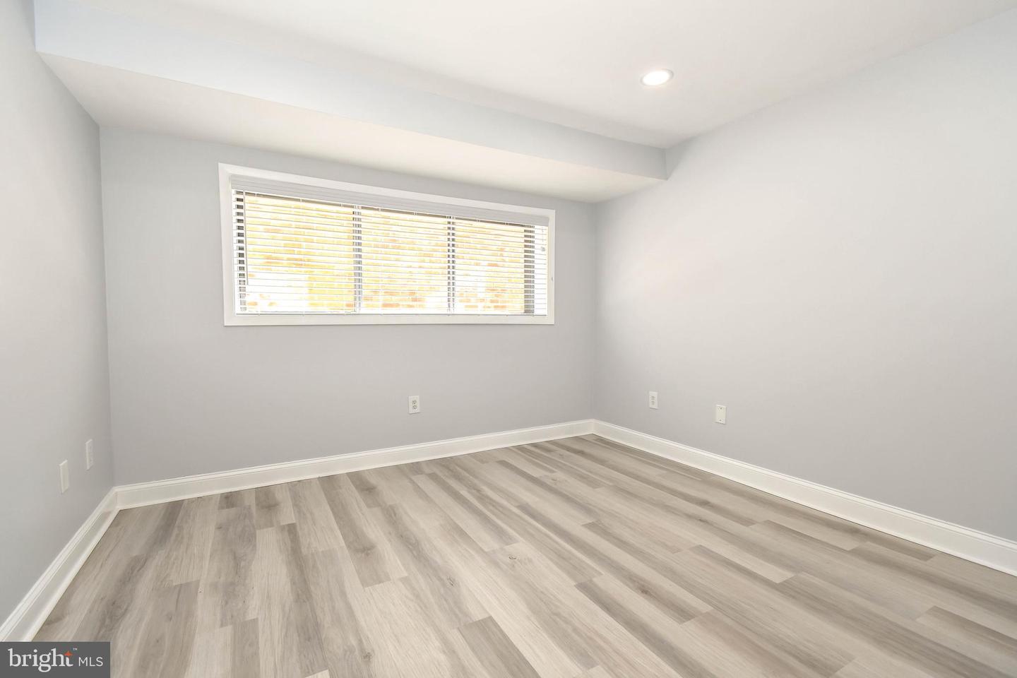 7841 ENOLA #TA7, MCLEAN, Virginia 22102, 2 Bedrooms Bedrooms, ,2 BathroomsBathrooms,Residential,For sale,7841 ENOLA #TA7,VAFX2257502 MLS # VAFX2257502
