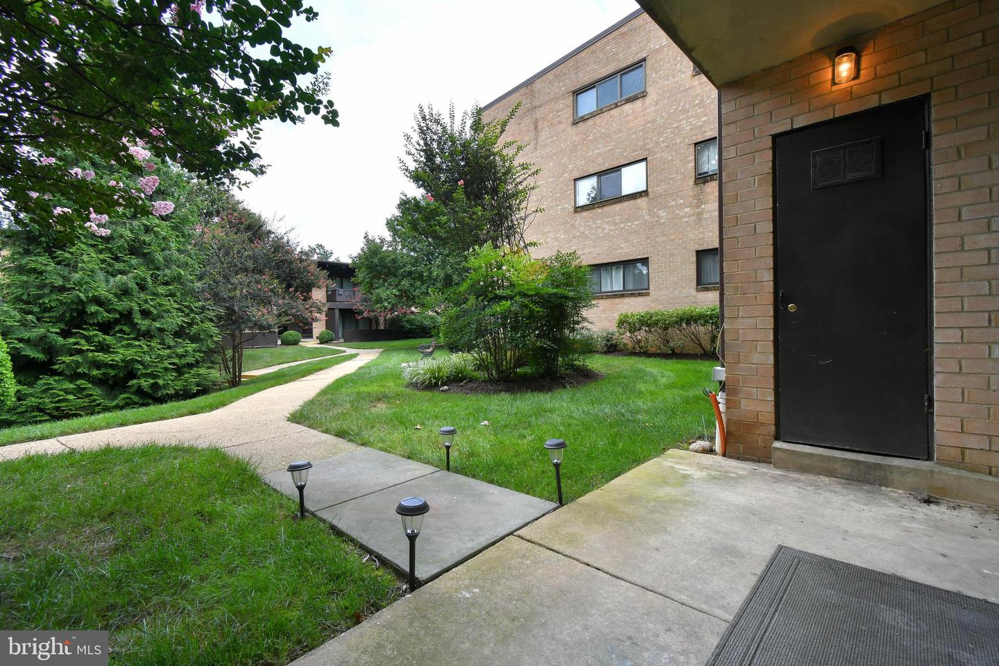 7841 ENOLA #TA7, MCLEAN, Virginia 22102, 2 Bedrooms Bedrooms, ,2 BathroomsBathrooms,Residential,For sale,7841 ENOLA #TA7,VAFX2257502 MLS # VAFX2257502