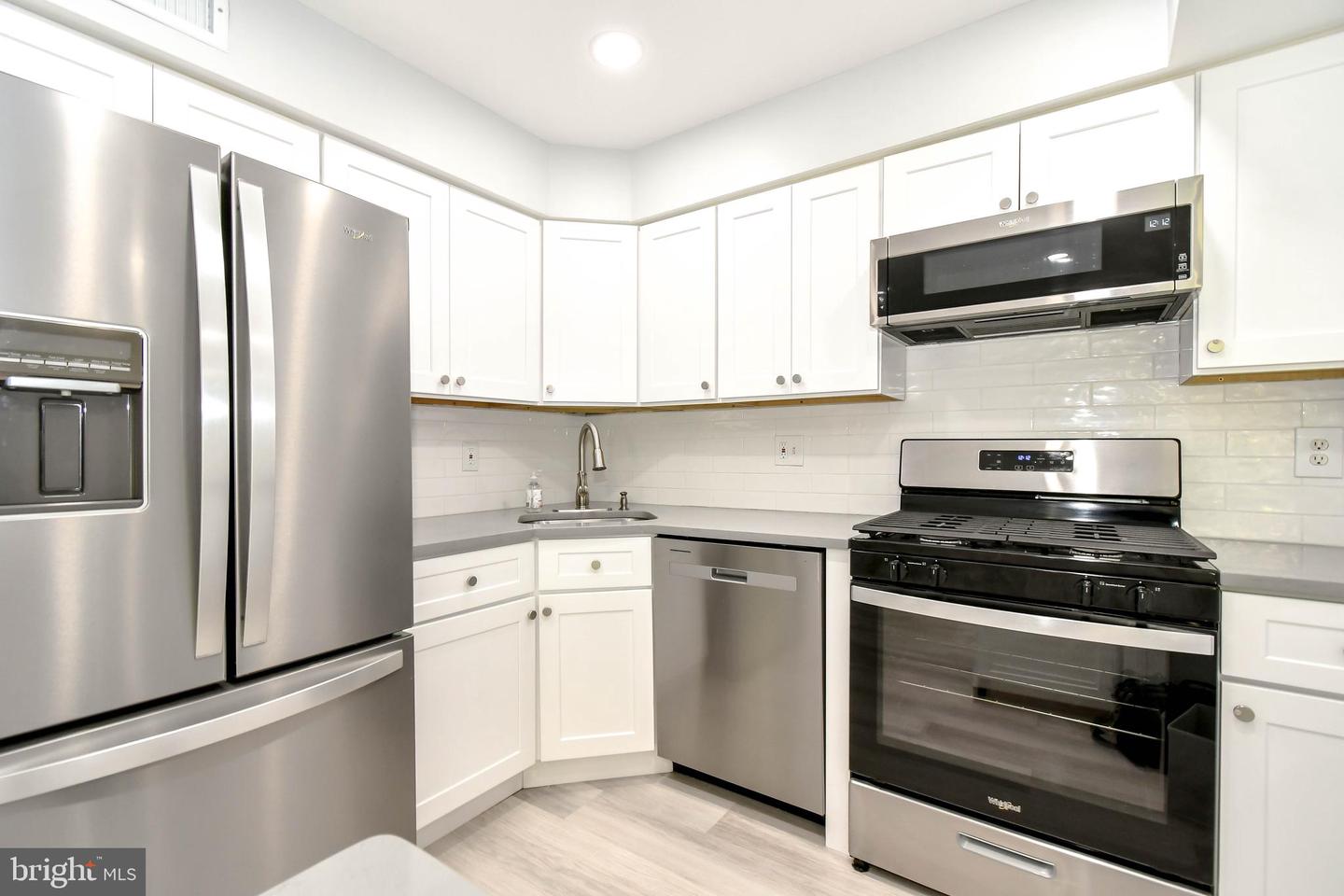 7841 ENOLA #TA7, MCLEAN, Virginia 22102, 2 Bedrooms Bedrooms, ,2 BathroomsBathrooms,Residential,For sale,7841 ENOLA #TA7,VAFX2257502 MLS # VAFX2257502