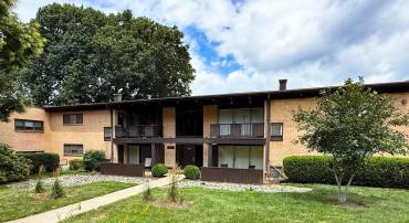 7841 ENOLA #TA7, MCLEAN, Virginia 22102, 2 Bedrooms Bedrooms, ,2 BathroomsBathrooms,Residential,For sale,7841 ENOLA #TA7,VAFX2257502 MLS # VAFX2257502