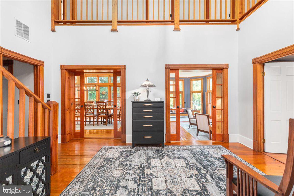 8501 COUNTRY CLUB LN, WARRENTON, Virginia 20186, 5 Bedrooms Bedrooms, ,4 BathroomsBathrooms,Residential,For sale,8501 COUNTRY CLUB LN,VAFQ2017602 MLS # VAFQ2017602