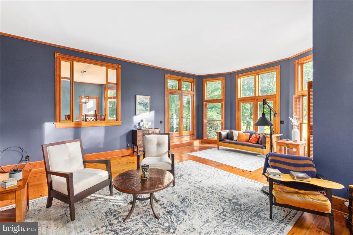 8501 COUNTRY CLUB LN, WARRENTON, Virginia 20186, 5 Bedrooms Bedrooms, ,4 BathroomsBathrooms,Residential,For sale,8501 COUNTRY CLUB LN,VAFQ2017602 MLS # VAFQ2017602