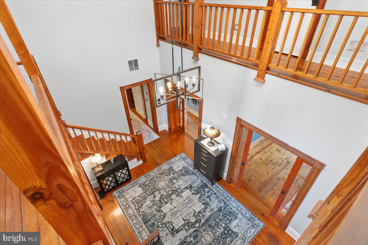 8501 COUNTRY CLUB LN, WARRENTON, Virginia 20186, 5 Bedrooms Bedrooms, ,4 BathroomsBathrooms,Residential,For sale,8501 COUNTRY CLUB LN,VAFQ2017602 MLS # VAFQ2017602