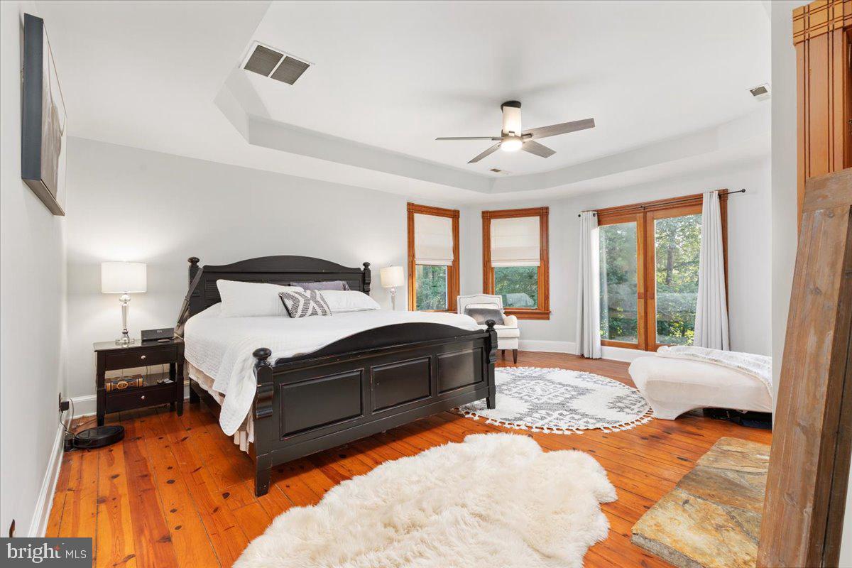 8501 COUNTRY CLUB LN, WARRENTON, Virginia 20186, 5 Bedrooms Bedrooms, ,4 BathroomsBathrooms,Residential,For sale,8501 COUNTRY CLUB LN,VAFQ2017602 MLS # VAFQ2017602