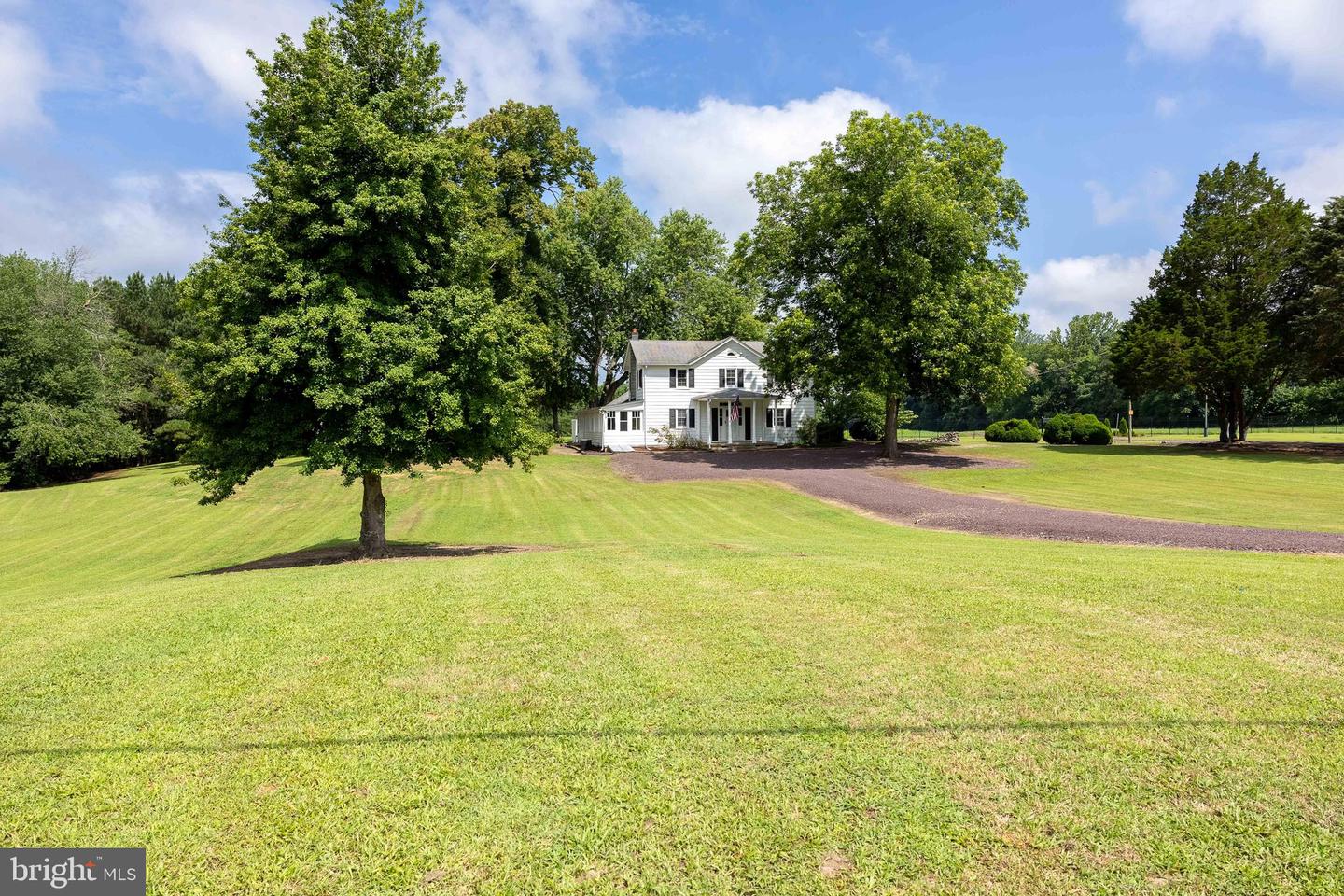10287 DAHLGREN ROAD, KING GEORGE, Virginia 22485, 3 Bedrooms Bedrooms, 9 Rooms Rooms,2 BathroomsBathrooms,Residential,For sale,10287 DAHLGREN ROAD,VAKG2006766 MLS # VAKG2006766