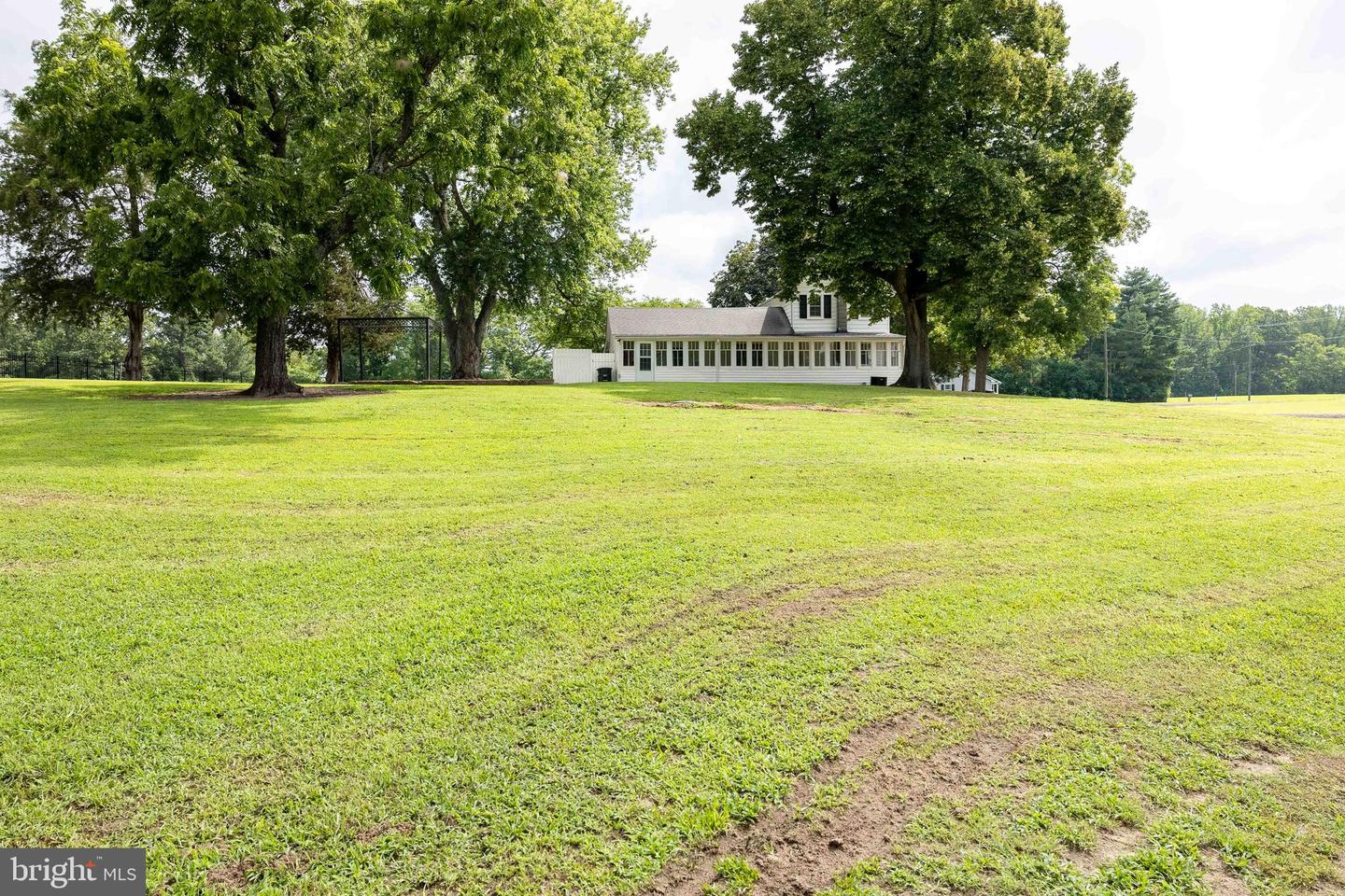 10287 DAHLGREN ROAD, KING GEORGE, Virginia 22485, 3 Bedrooms Bedrooms, 9 Rooms Rooms,2 BathroomsBathrooms,Residential,For sale,10287 DAHLGREN ROAD,VAKG2006766 MLS # VAKG2006766