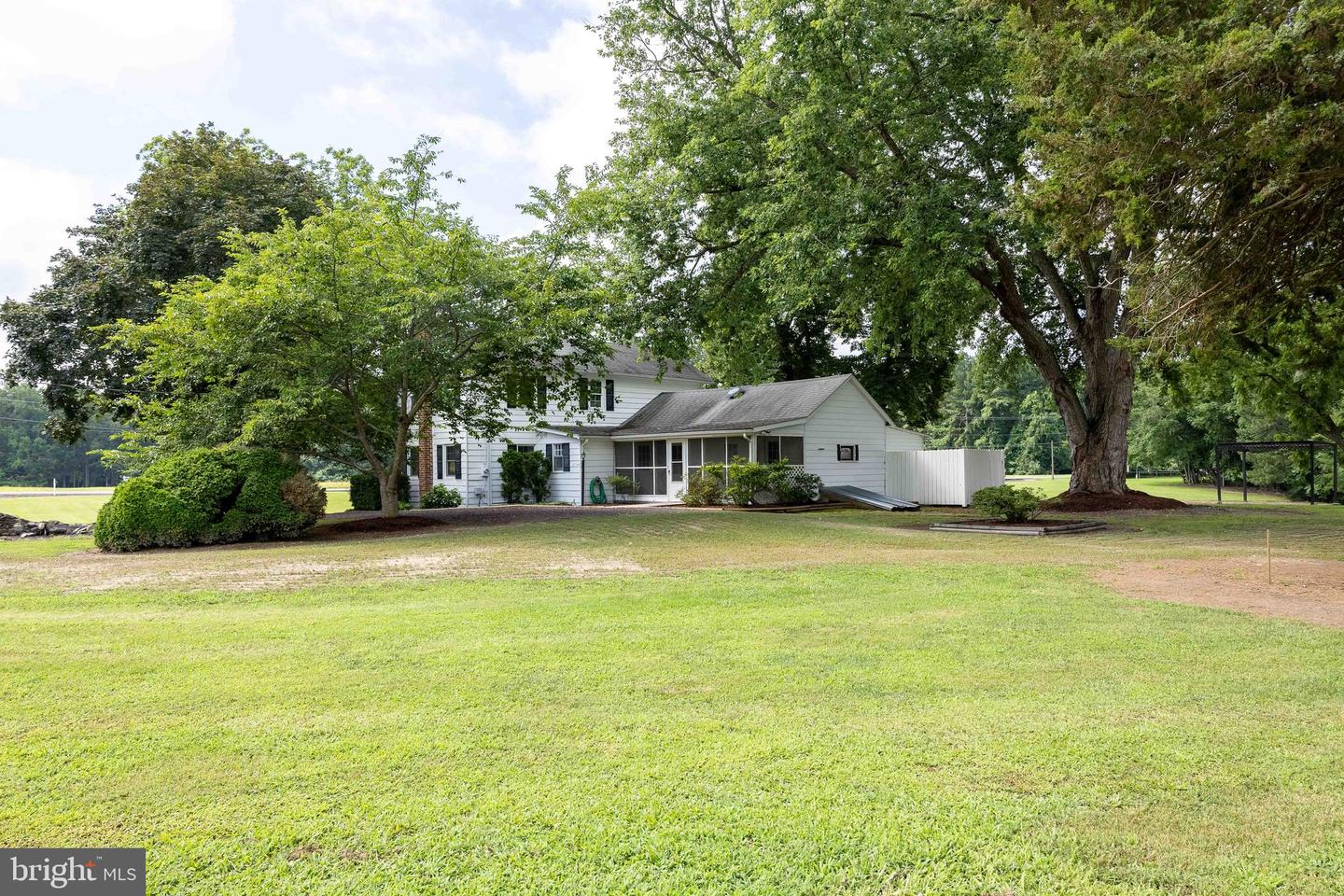 10287 DAHLGREN ROAD, KING GEORGE, Virginia 22485, 3 Bedrooms Bedrooms, 9 Rooms Rooms,2 BathroomsBathrooms,Residential,For sale,10287 DAHLGREN ROAD,VAKG2006766 MLS # VAKG2006766