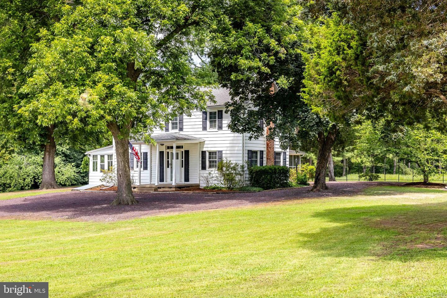 10287 DAHLGREN ROAD, KING GEORGE, Virginia 22485, 3 Bedrooms Bedrooms, 9 Rooms Rooms,2 BathroomsBathrooms,Residential,For sale,10287 DAHLGREN ROAD,VAKG2006766 MLS # VAKG2006766