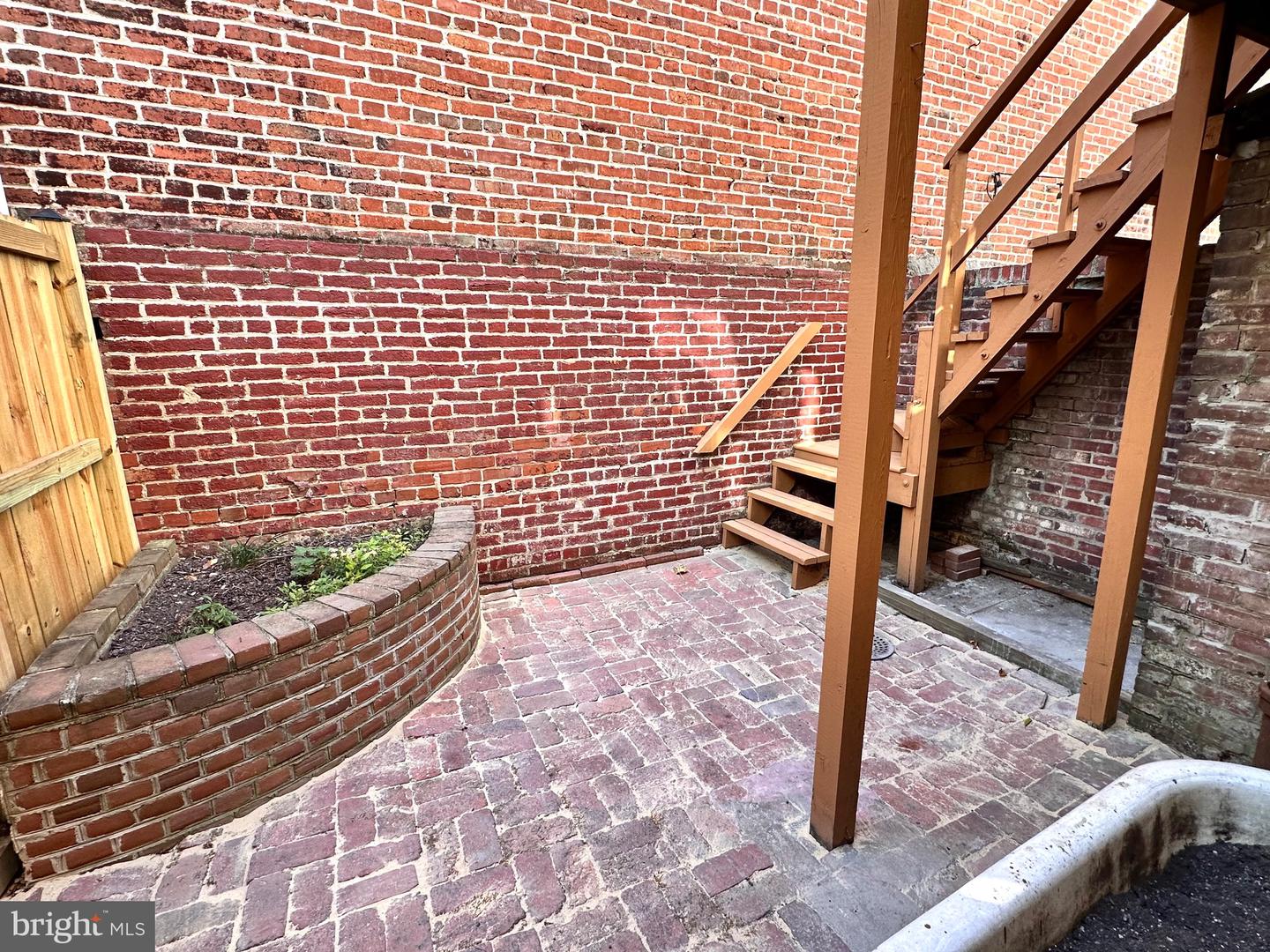 434 6TH ST NE, WASHINGTON, District Of Columbia 20002, 3 Bedrooms Bedrooms, ,2 BathroomsBathrooms,Residential,For sale,434 6TH ST NE,DCDC2212142 MLS # DCDC2212142