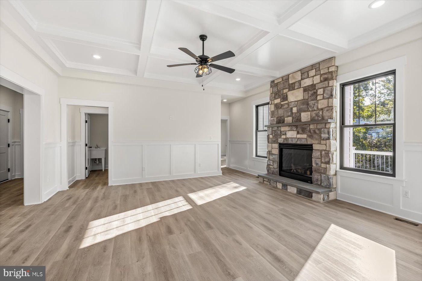 111 HUNTINGTON HILLS LN, FREDERICKSBURG, Virginia 22401, 4 Bedrooms Bedrooms, ,3 BathroomsBathrooms,Residential,For sale,111 HUNTINGTON HILLS LN,VAFB2008652 MLS # VAFB2008652
