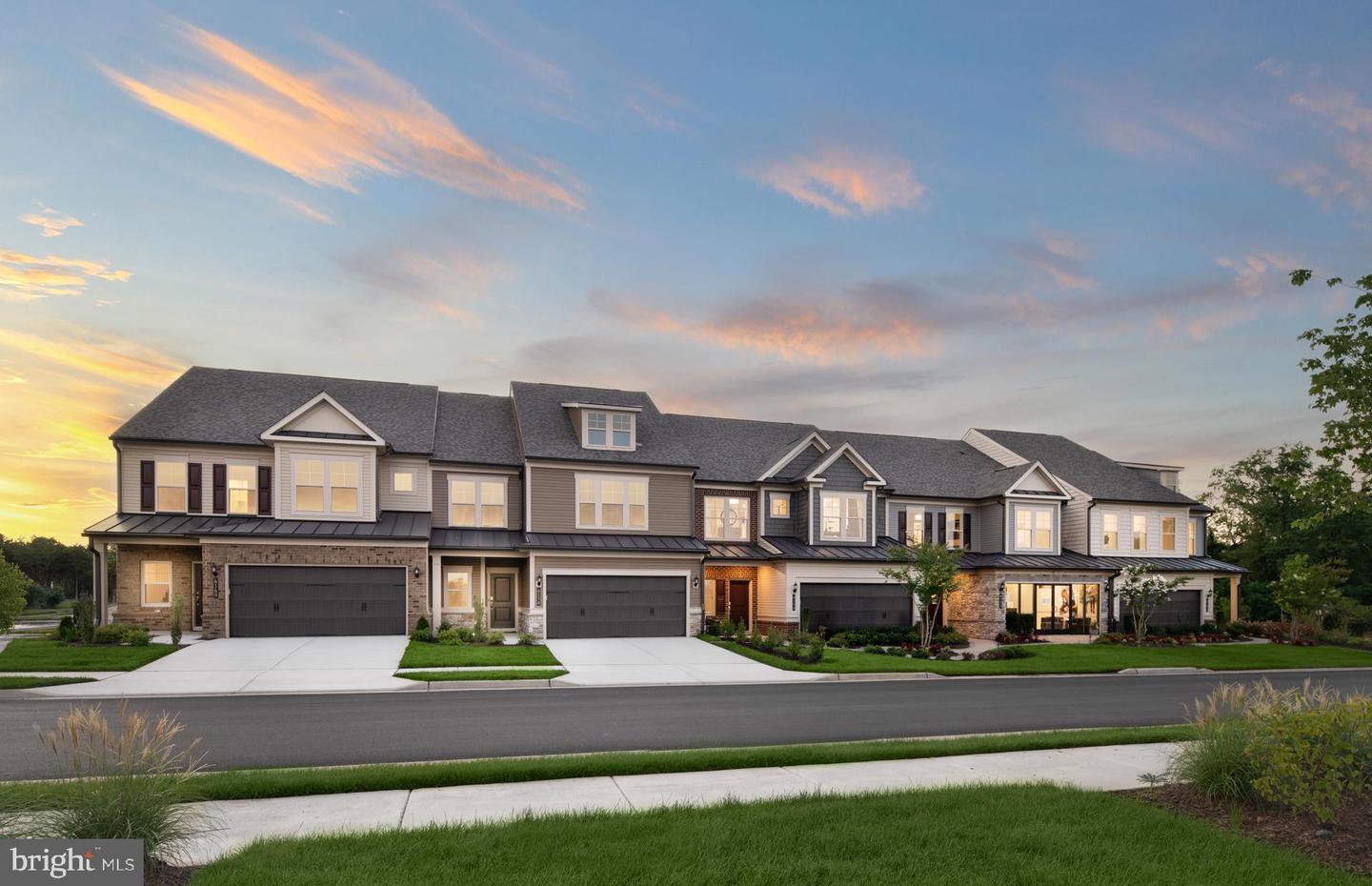 6152 AMBER LN #2, HAYMARKET, Virginia 20169, 3 Bedrooms Bedrooms, ,2 BathroomsBathrooms,Residential,For sale,6152 AMBER LN #2,VAPW2100032 MLS # VAPW2100032