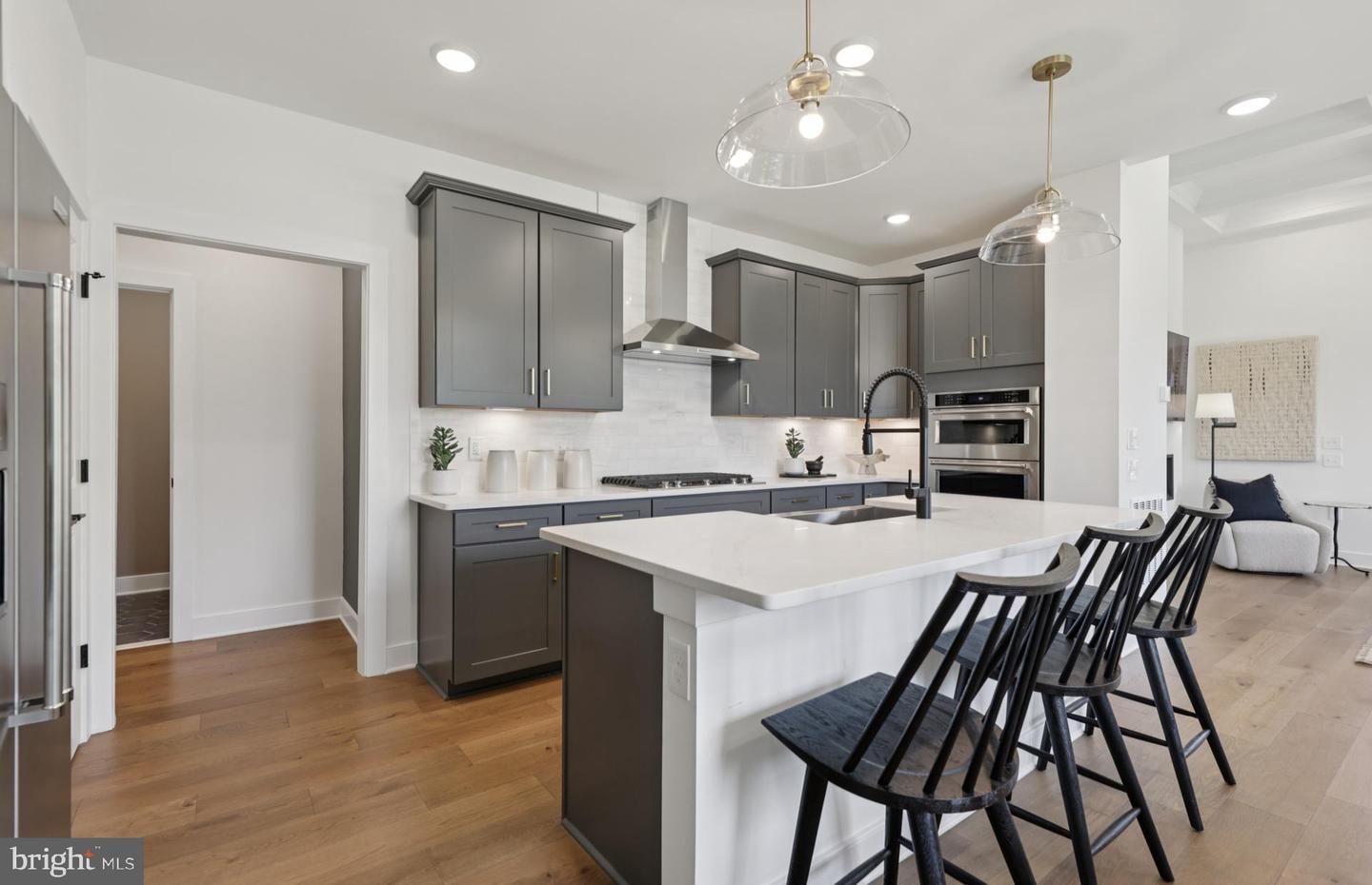 6152 AMBER LN #2, HAYMARKET, Virginia 20169, 3 Bedrooms Bedrooms, ,2 BathroomsBathrooms,Residential,For sale,6152 AMBER LN #2,VAPW2100032 MLS # VAPW2100032