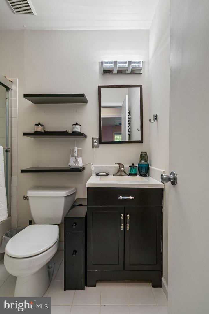 6465 BLARNEY STONE CT, SPRINGFIELD, Virginia 22152, 3 Bedrooms Bedrooms, ,3 BathroomsBathrooms,Residential,For sale,6465 BLARNEY STONE CT,VAFX2257676 MLS # VAFX2257676