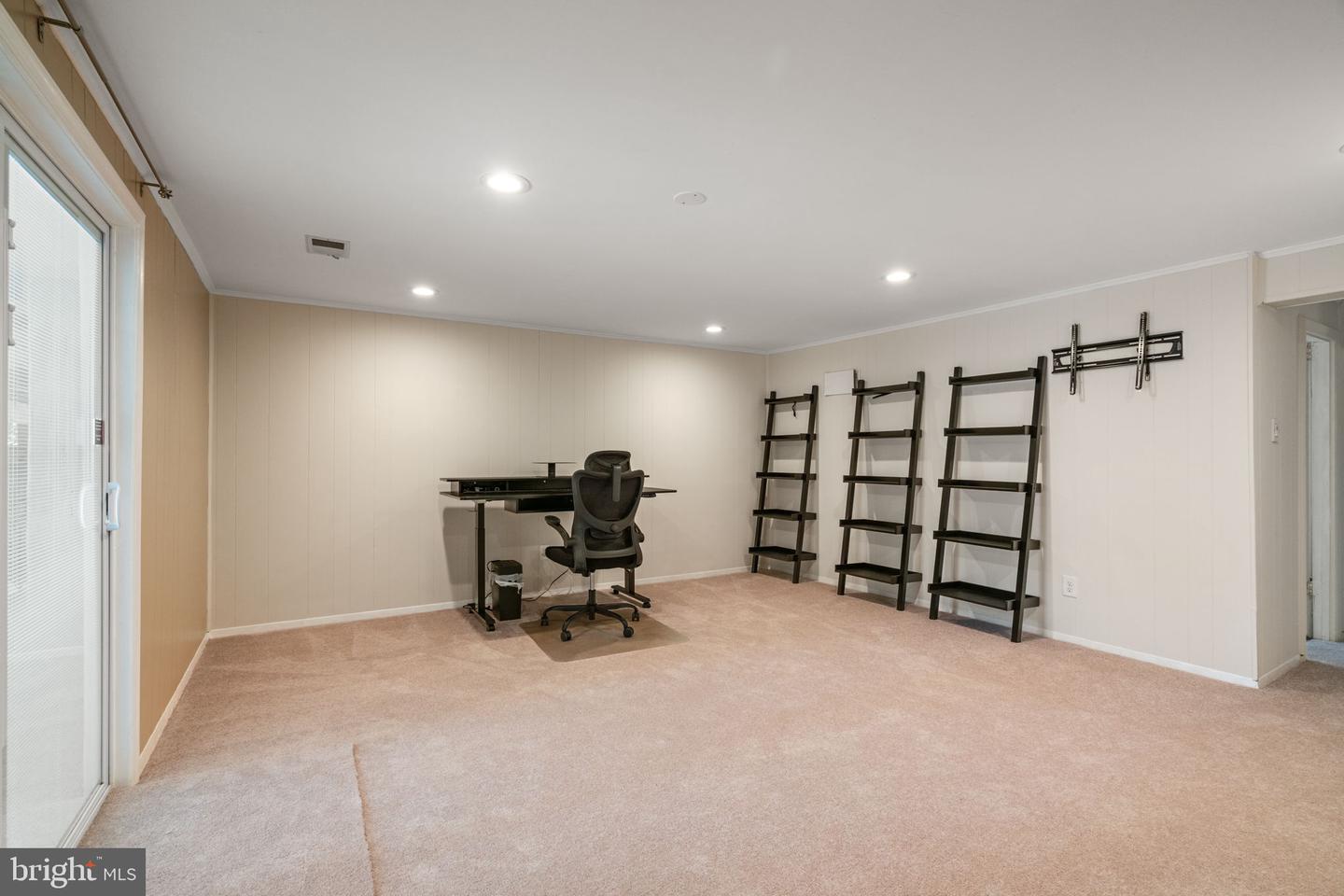 6465 BLARNEY STONE CT, SPRINGFIELD, Virginia 22152, 3 Bedrooms Bedrooms, ,3 BathroomsBathrooms,Residential,For sale,6465 BLARNEY STONE CT,VAFX2257676 MLS # VAFX2257676