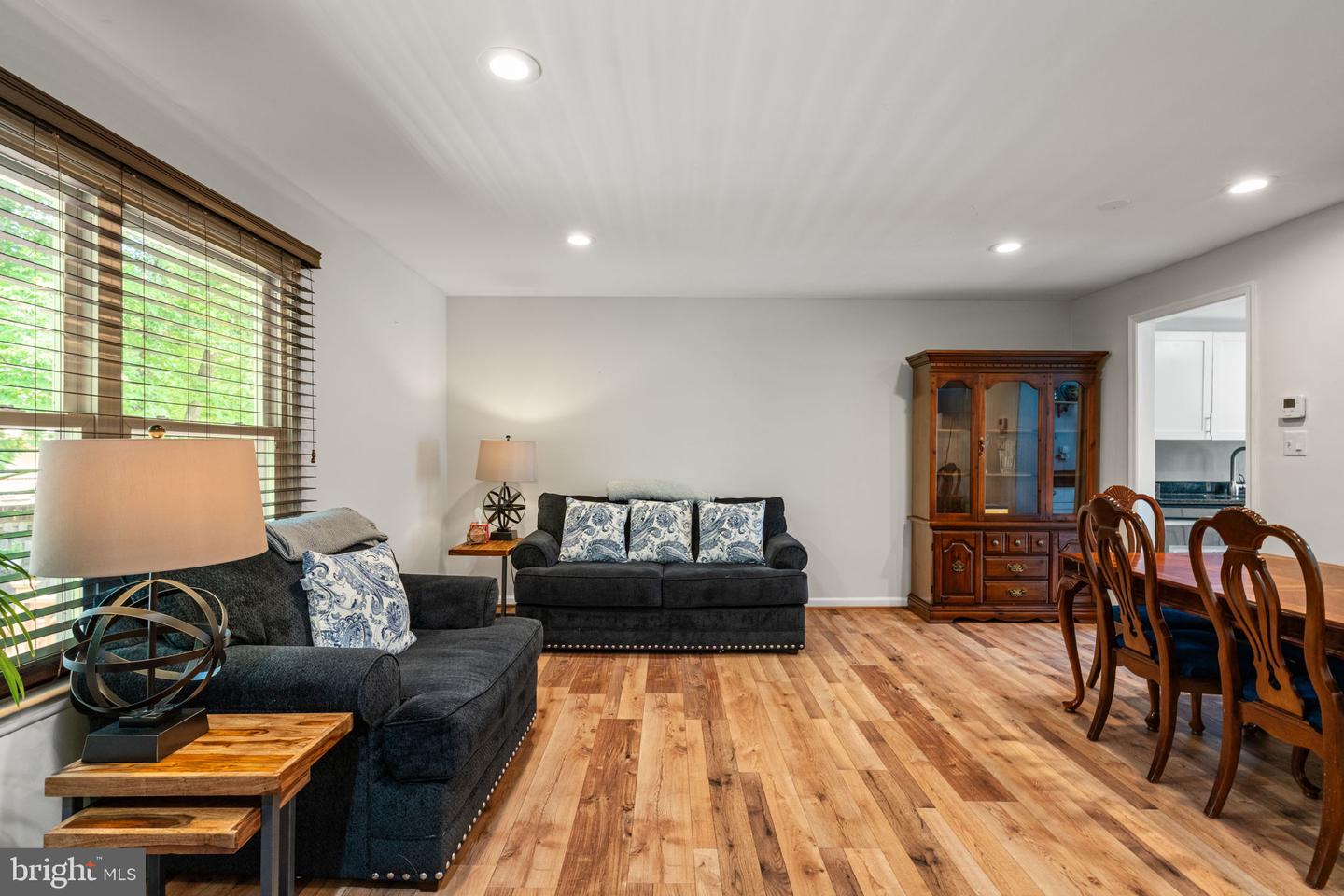 6465 BLARNEY STONE CT, SPRINGFIELD, Virginia 22152, 3 Bedrooms Bedrooms, ,3 BathroomsBathrooms,Residential,For sale,6465 BLARNEY STONE CT,VAFX2257676 MLS # VAFX2257676