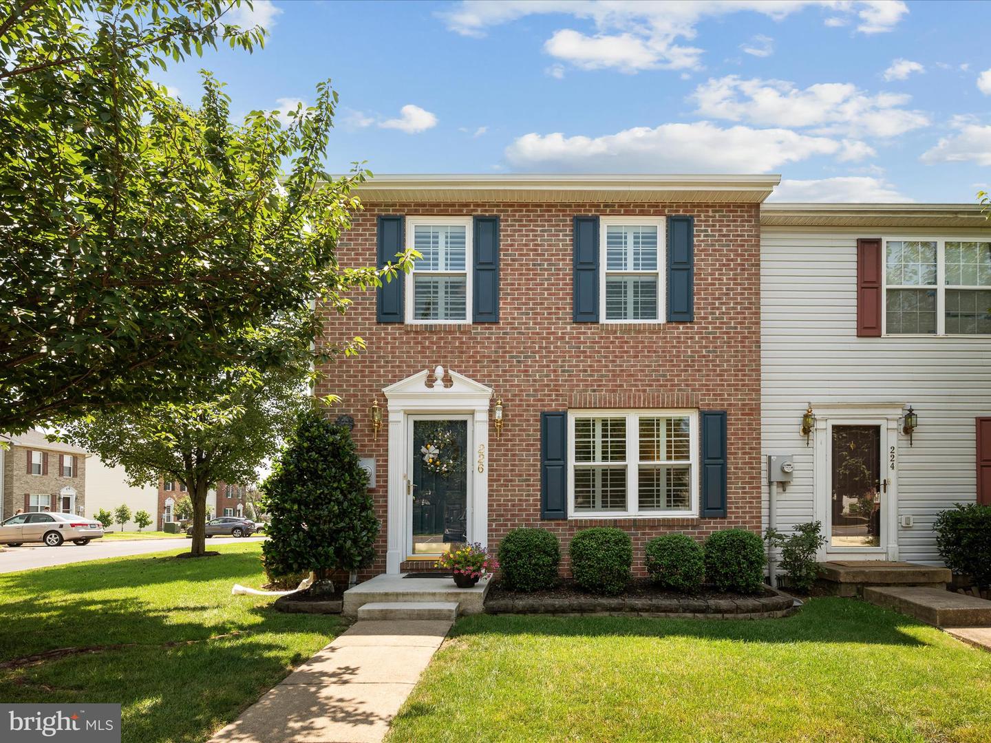 226 SURREY CLUB LN, STEPHENS CITY, Virginia 22655, 2 Bedrooms Bedrooms, ,1 BathroomBathrooms,Residential,For sale,226 SURREY CLUB LN,VAFV2035638 MLS # VAFV2035638