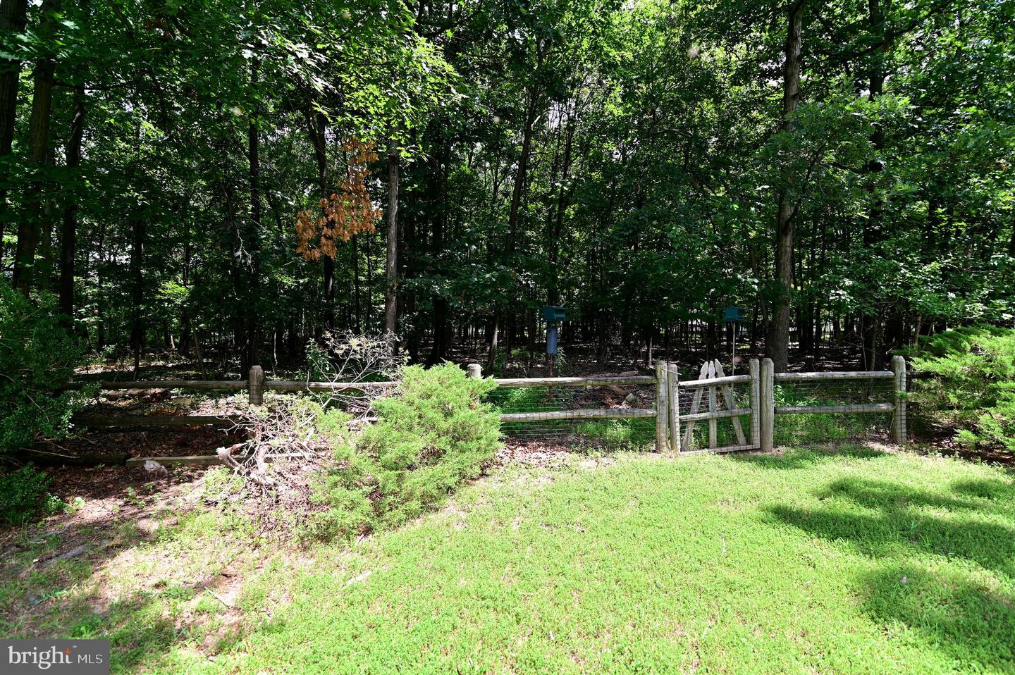 104 SILVERLEAF CT, STERLING, Virginia 20164, 3 Bedrooms Bedrooms, ,3 BathroomsBathrooms,Residential,For sale,104 SILVERLEAF CT,VALO2103188 MLS # VALO2103188