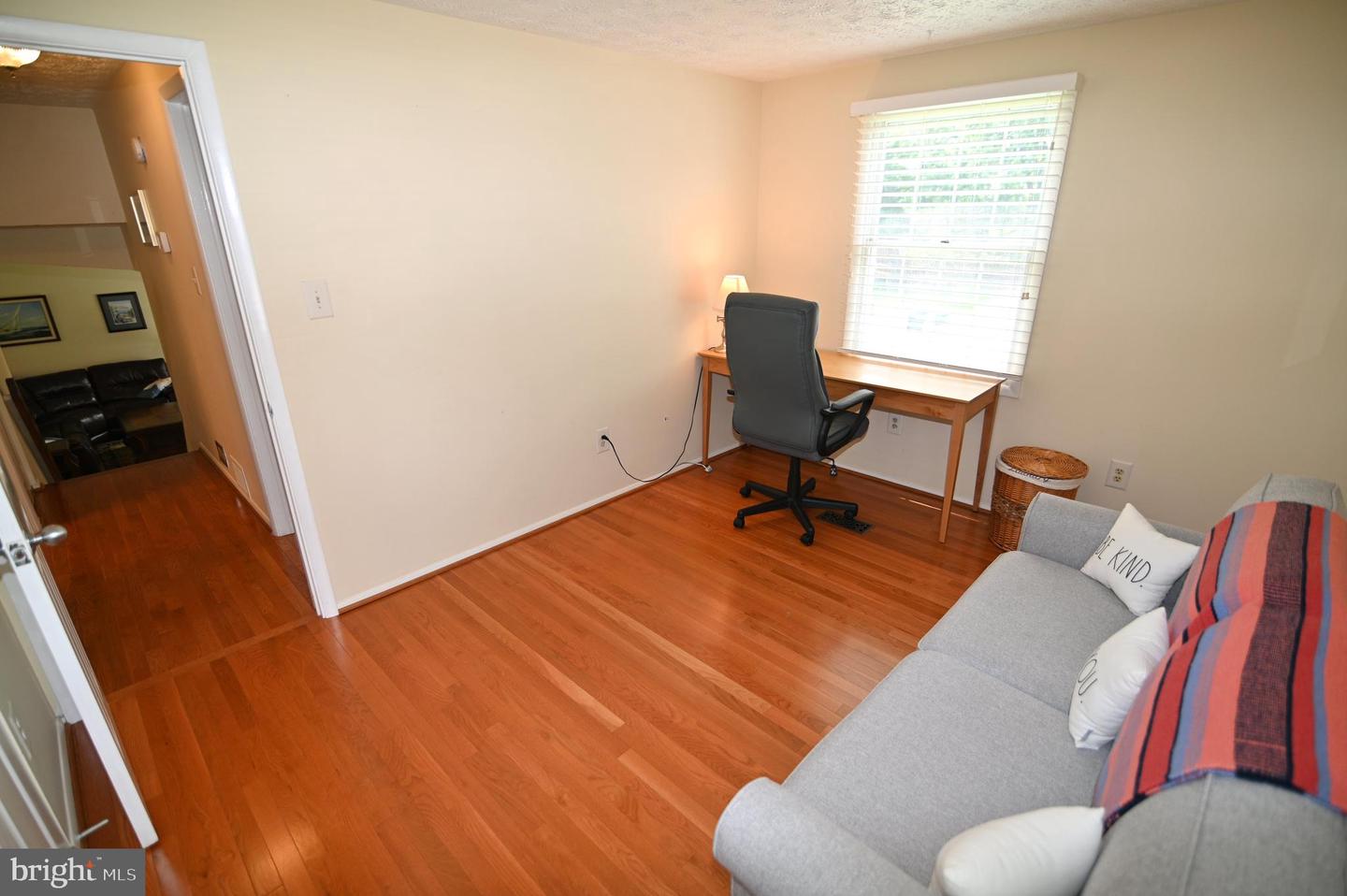 104 SILVERLEAF CT, STERLING, Virginia 20164, 3 Bedrooms Bedrooms, ,3 BathroomsBathrooms,Residential,For sale,104 SILVERLEAF CT,VALO2103188 MLS # VALO2103188