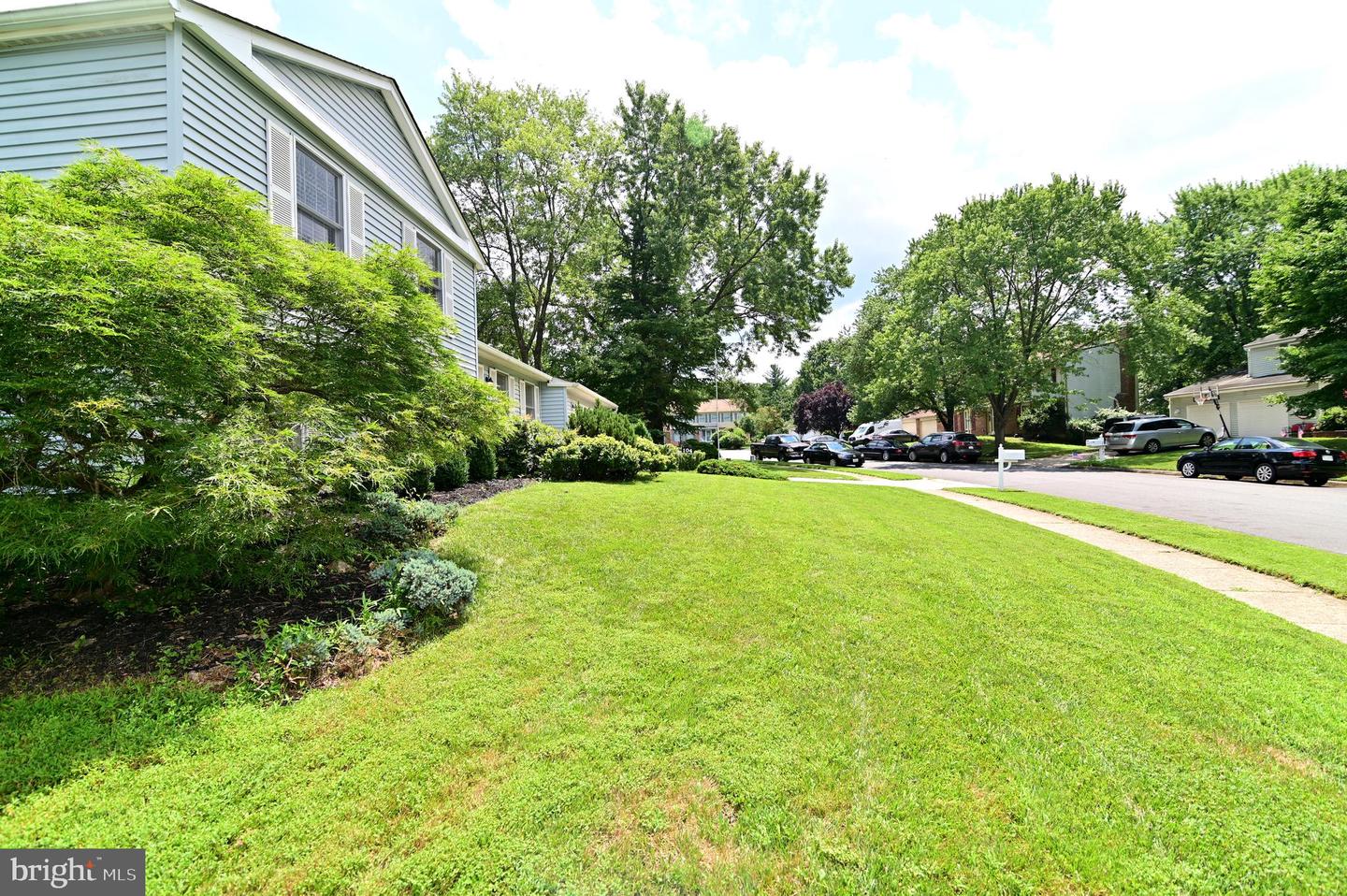 104 SILVERLEAF CT, STERLING, Virginia 20164, 3 Bedrooms Bedrooms, ,3 BathroomsBathrooms,Residential,For sale,104 SILVERLEAF CT,VALO2103188 MLS # VALO2103188